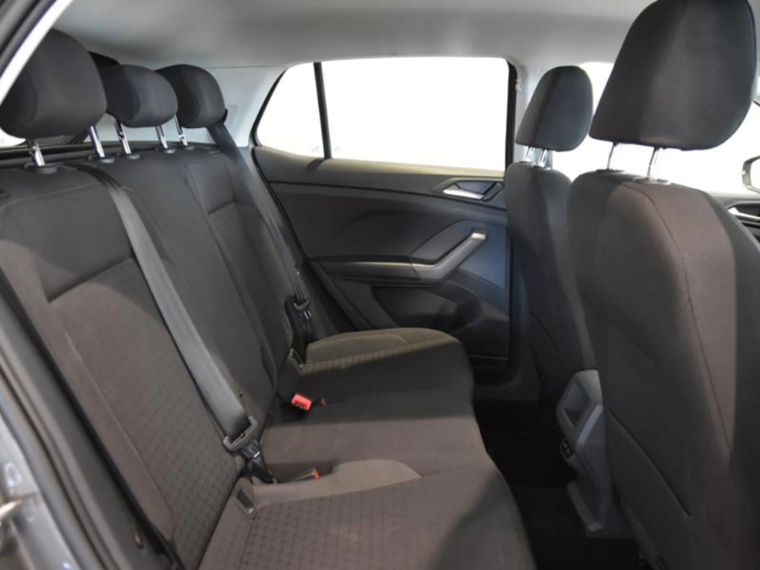 VOLKSWAGEN T CROSS ADVANCE 1.0 TSI 81KW (110CV) DSG - Foto 6