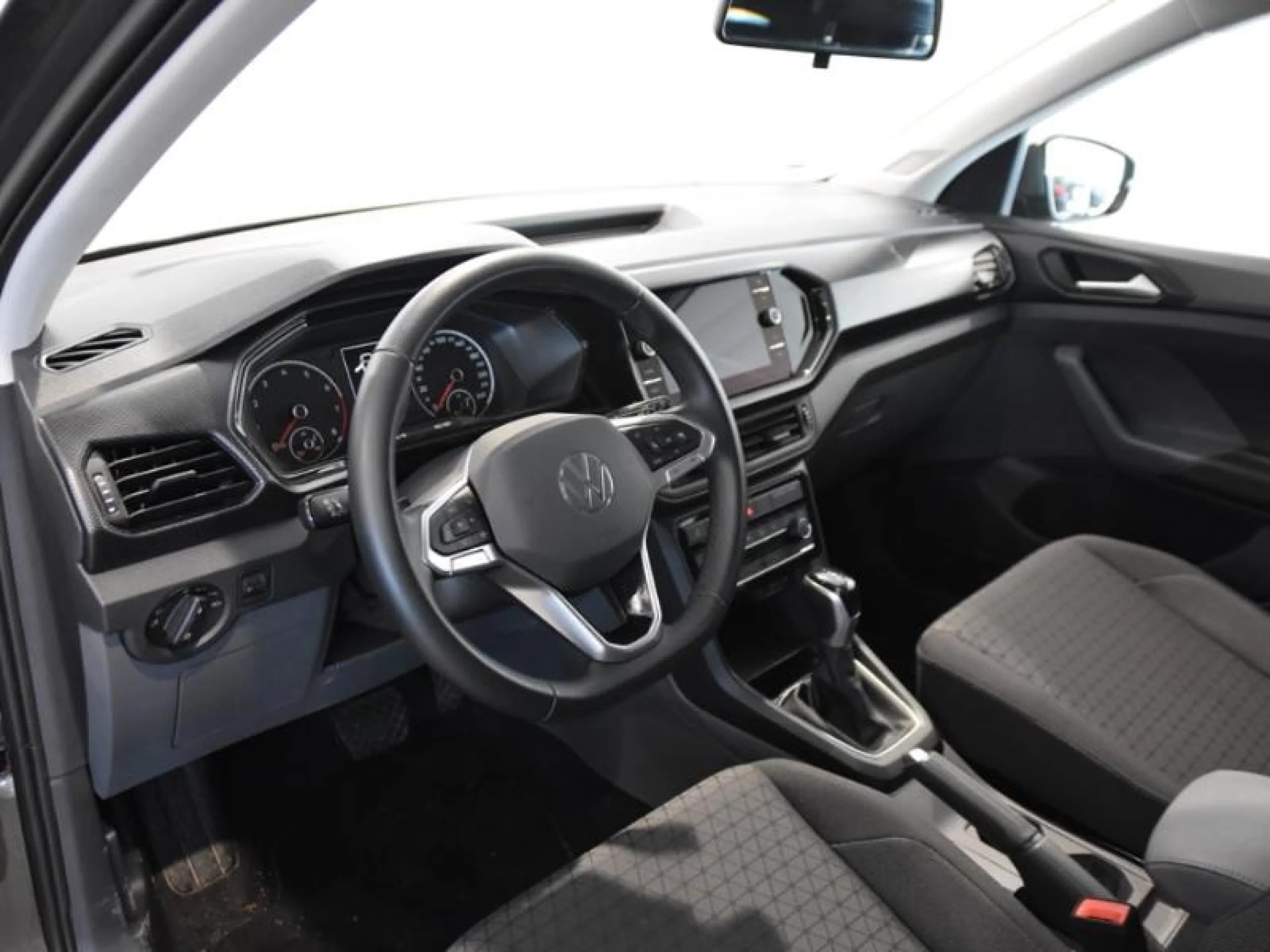 VOLKSWAGEN T CROSS ADVANCE 1.0 TSI 81KW (110CV) DSG - Foto 9