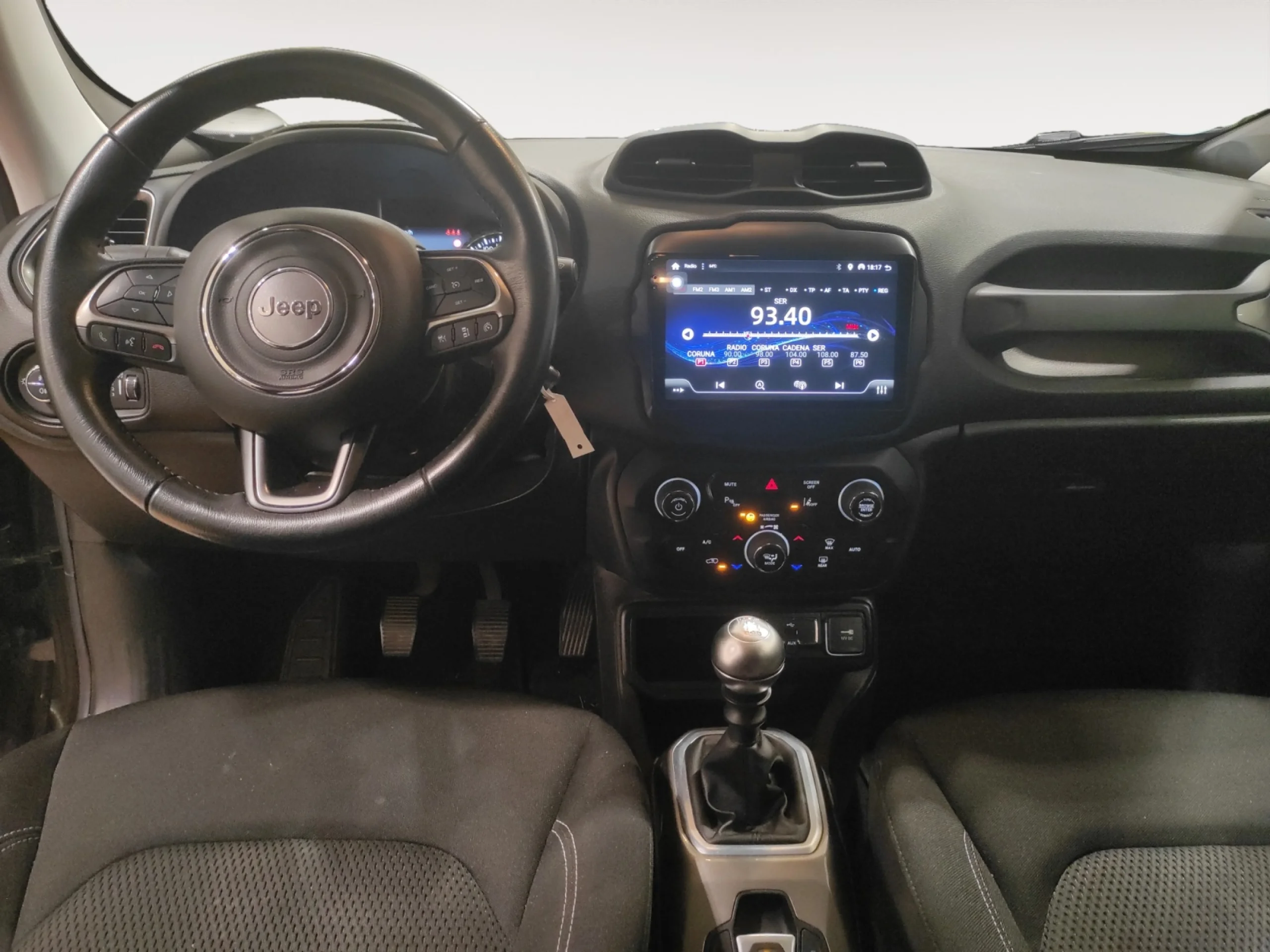 JEEP RENEGADE LIMITED 1.0G 120MT6 88KW (120CV) 4X2 - Foto 4
