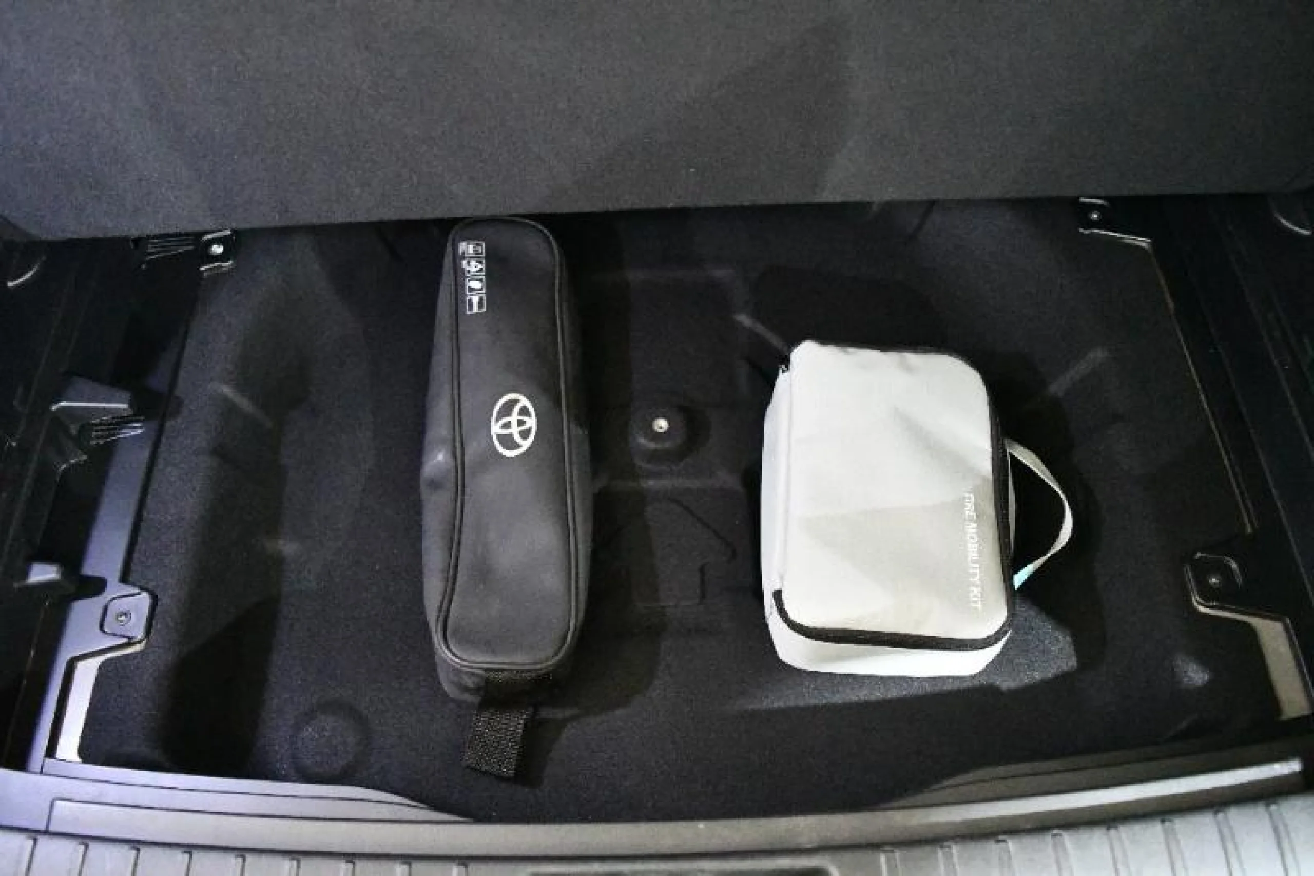 HYUNDAI KONA 1.6 GDI HEV MAXX DCT - Foto 10