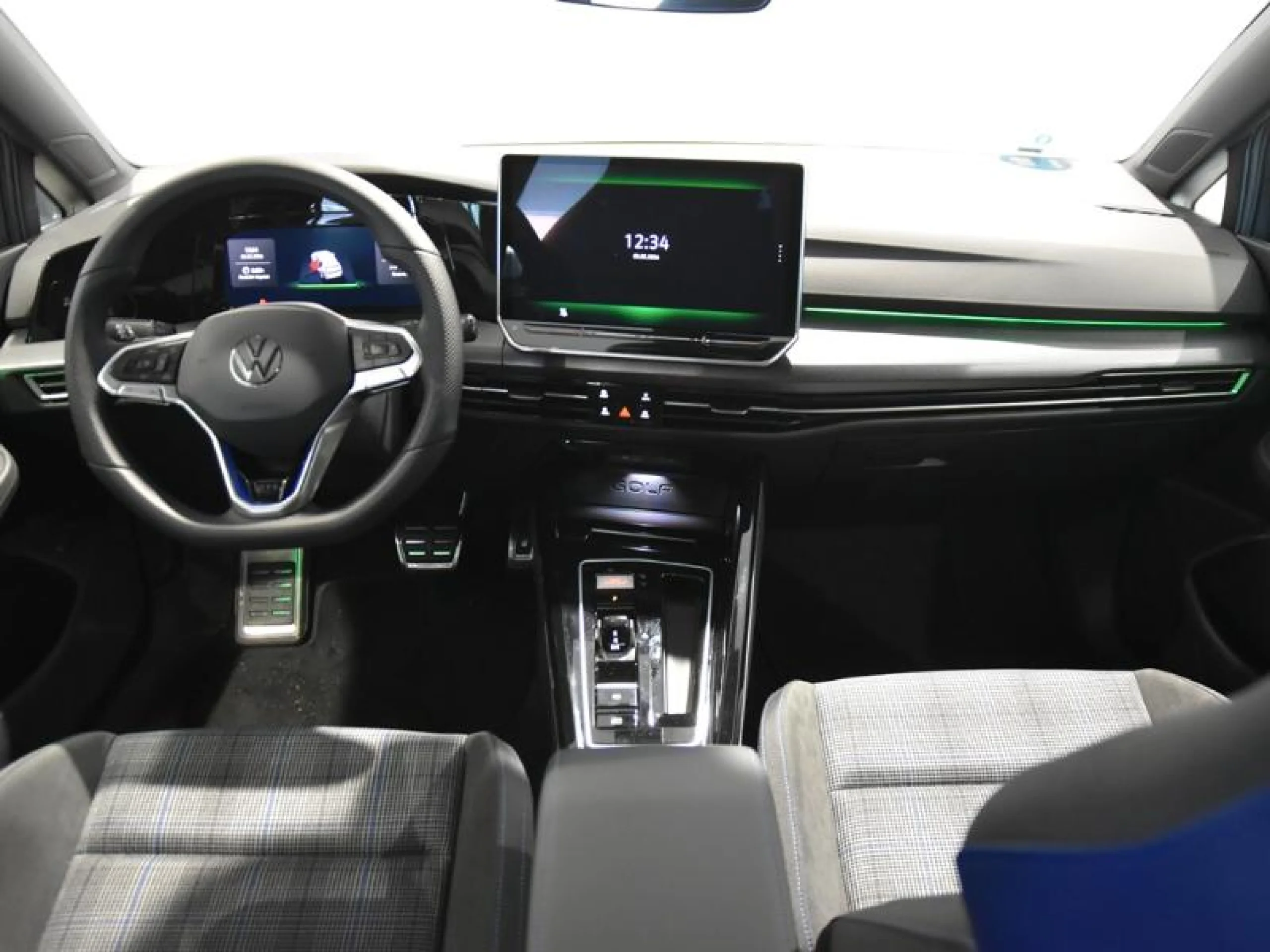 VOLKSWAGEN GOLF GOLF GTE 1.5 TSI 130 KW (177 CV) / 85 KW (115 CV)  AUTOMÁTICO DSG 6 VEL. - Foto 4