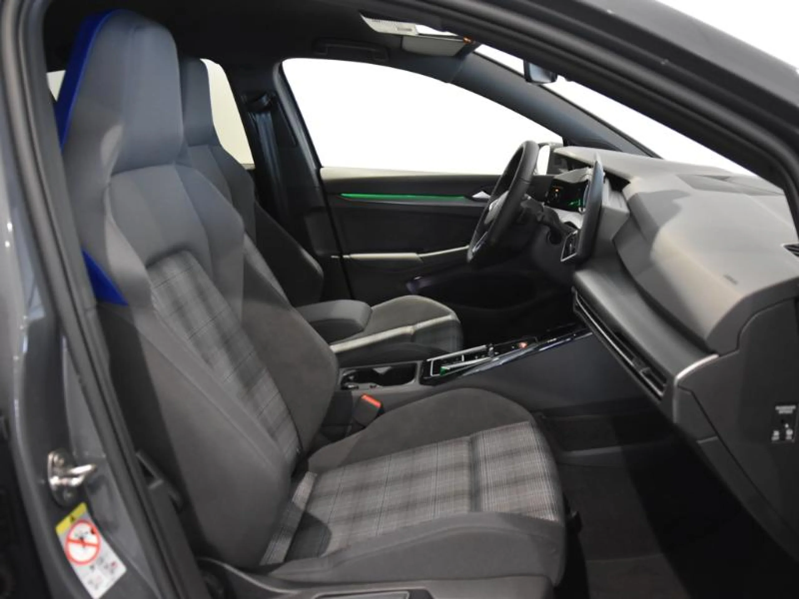 VOLKSWAGEN GOLF GOLF GTE 1.5 TSI 130 KW (177 CV) / 85 KW (115 CV)  AUTOMÁTICO DSG 6 VEL. - Foto 5