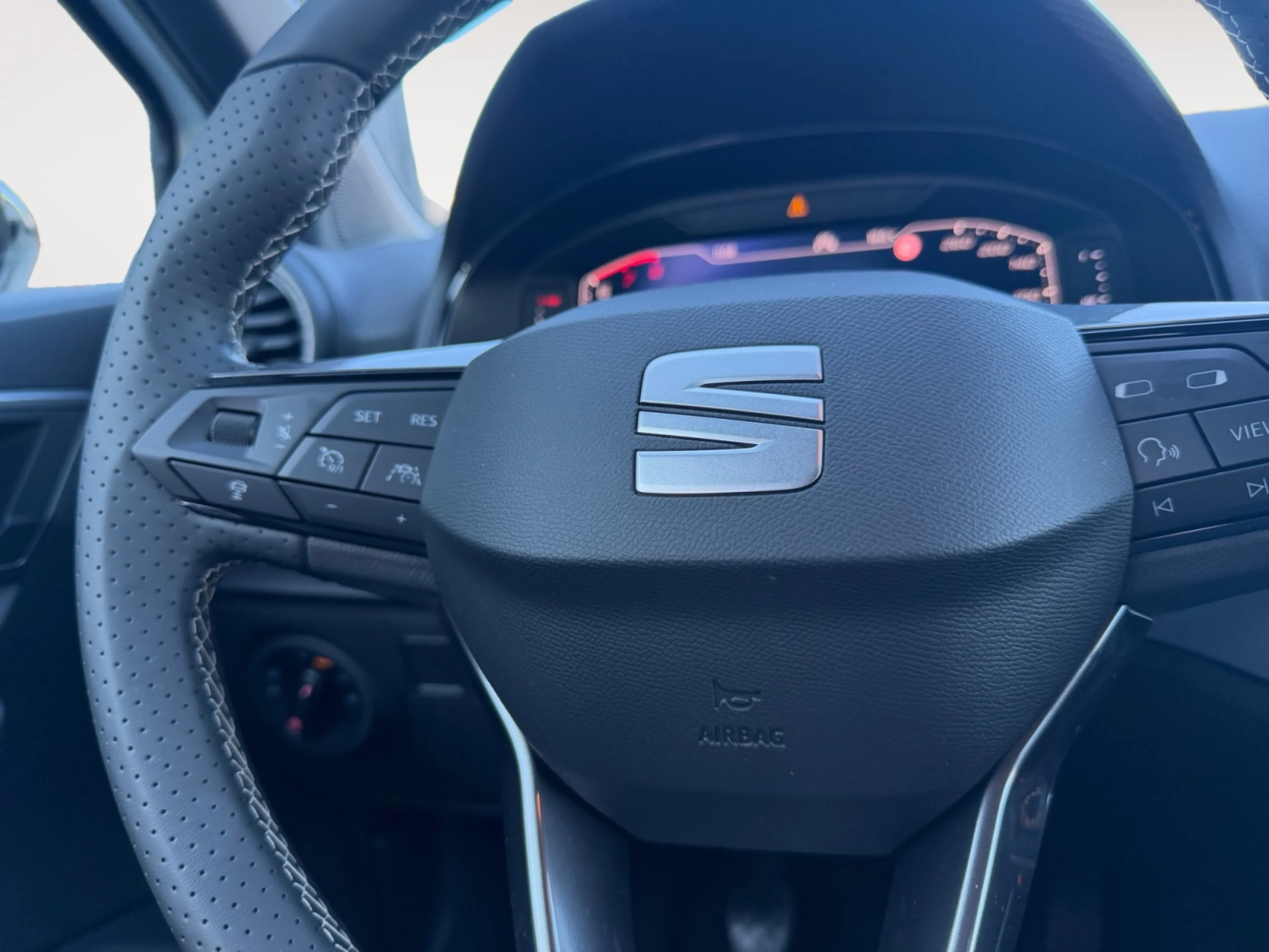 SEAT ARONA 1.0 TSI 85KW (115CV) START&STOP FR+ - Foto 11