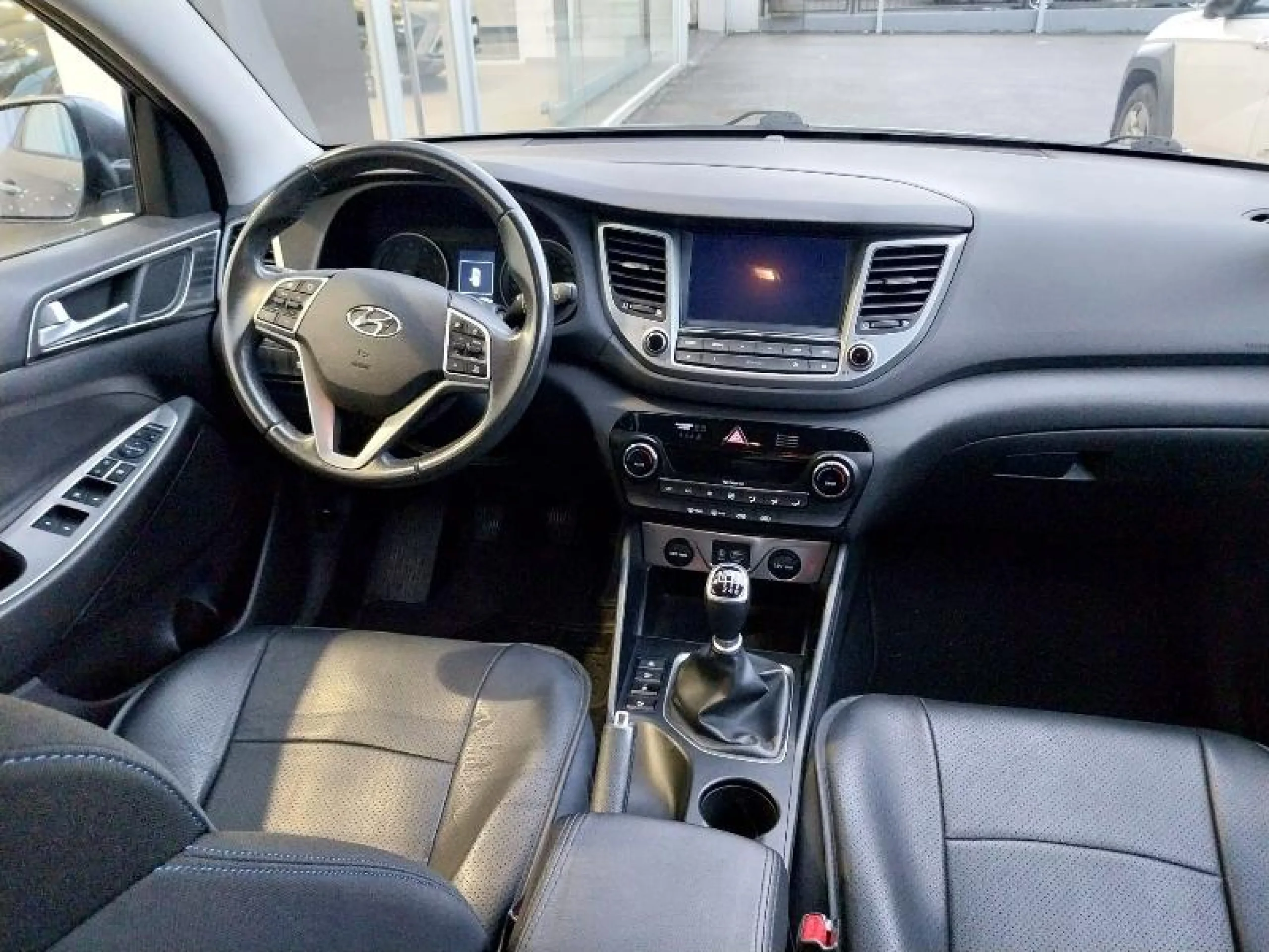 HYUNDAI TUCSON 1.6 GDI 97KW (131CV) KLASS BE 4X2 - Foto 4