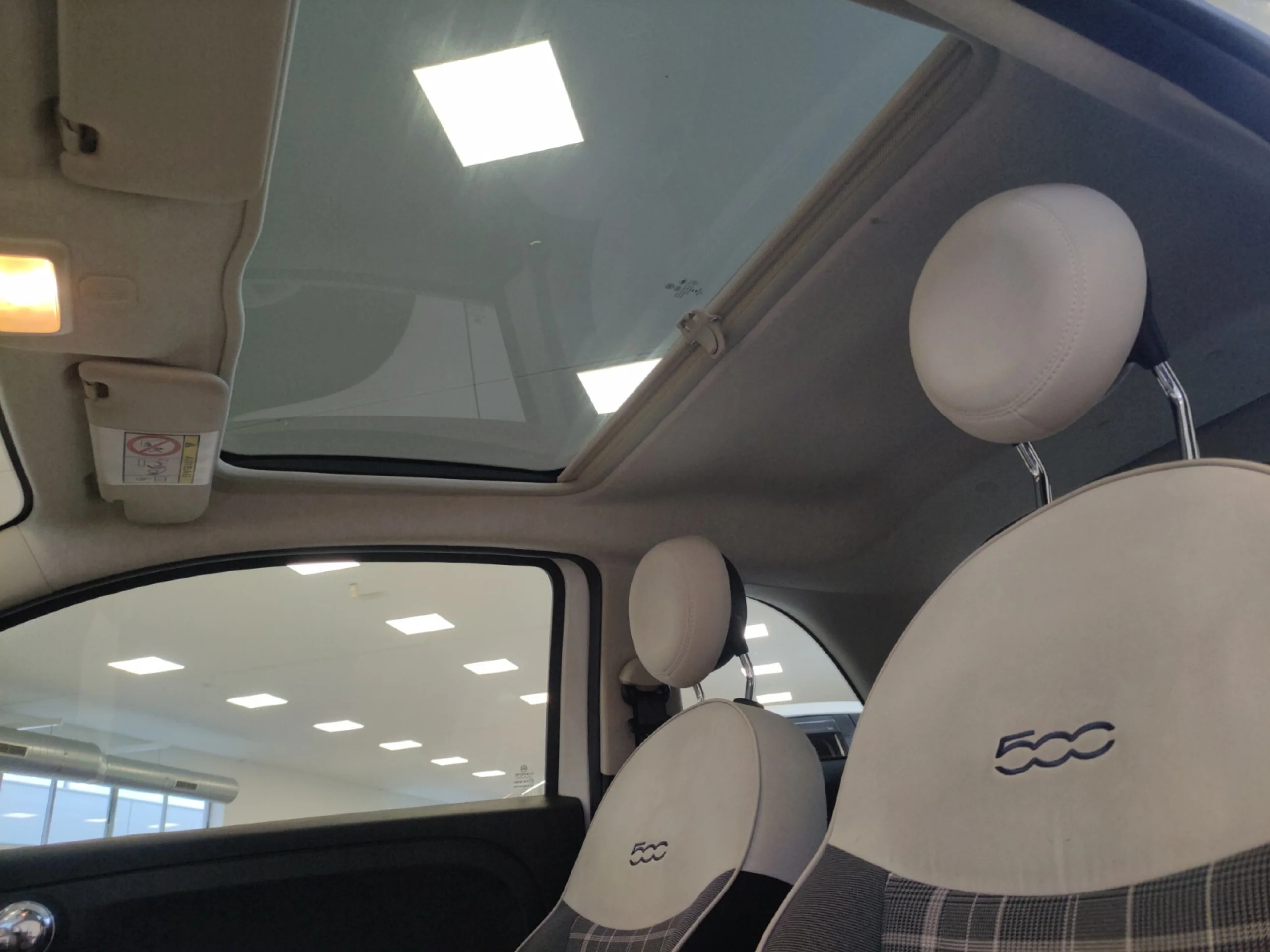 FIAT 500 LOUNGE 1.2 8V 51KW (69 CV) - Foto 13