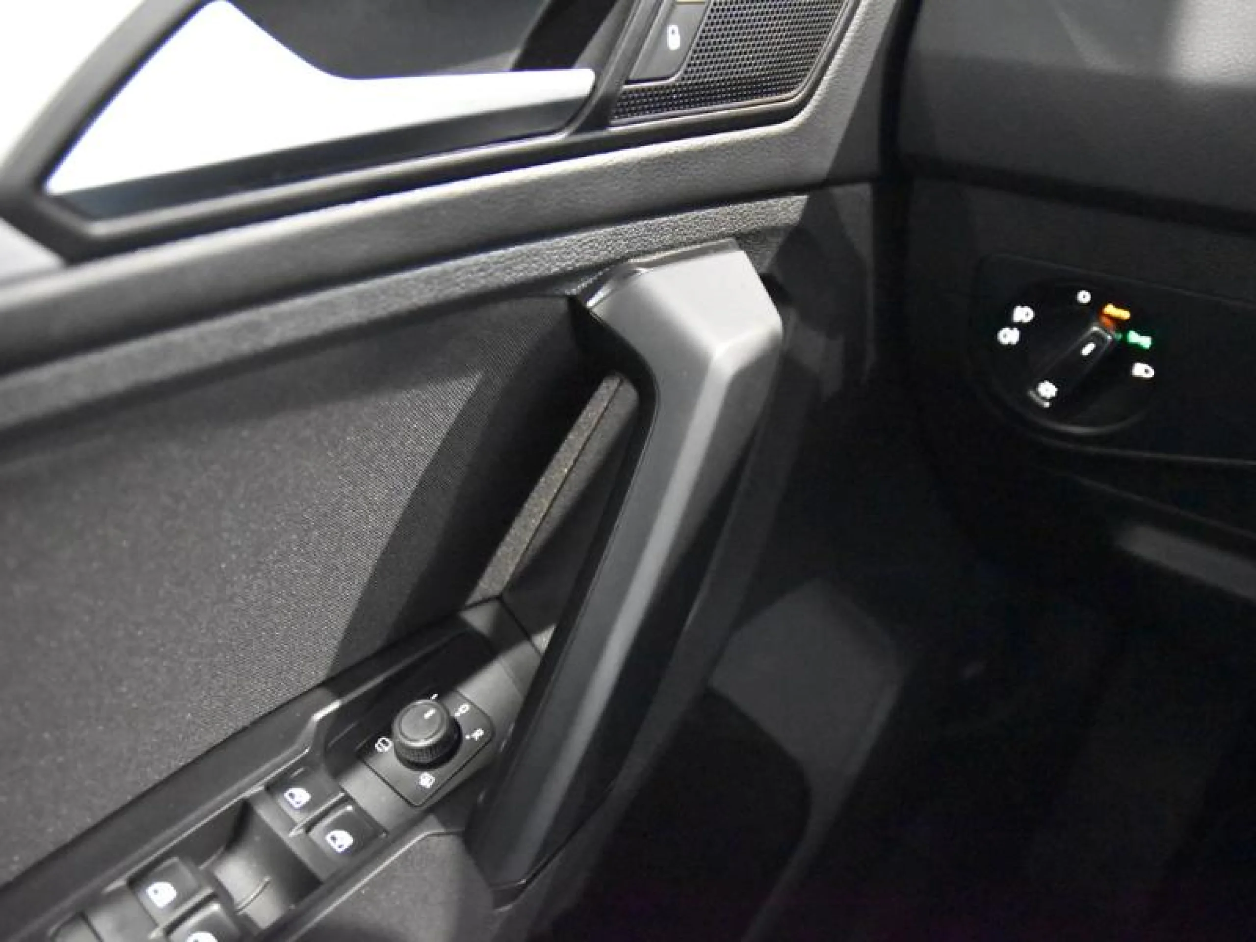 VOLKSWAGEN TIGUAN ADVANCE 2.0 TDI 110KW (150CV) DSG - Foto 15