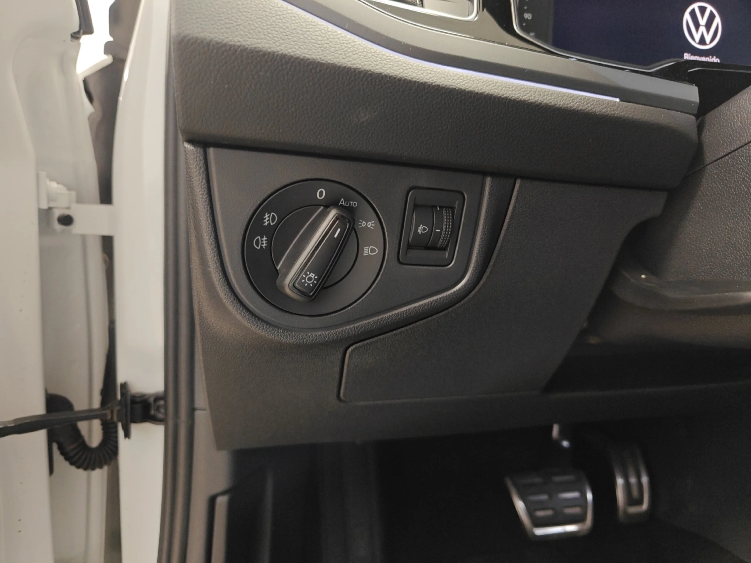 VOLKSWAGEN POLO R LINE 1.0 TSI 81KW (110CV) DSG - Foto 22