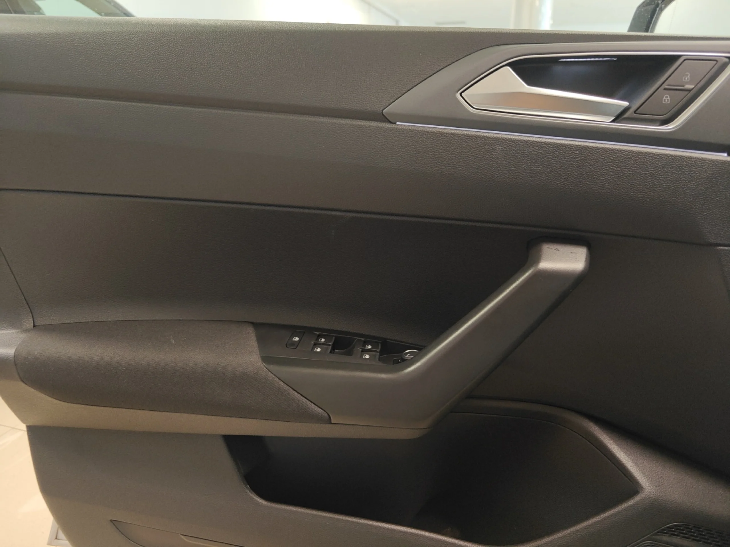 VOLKSWAGEN POLO R LINE 1.0 TSI 81KW (110CV) DSG - Foto 24