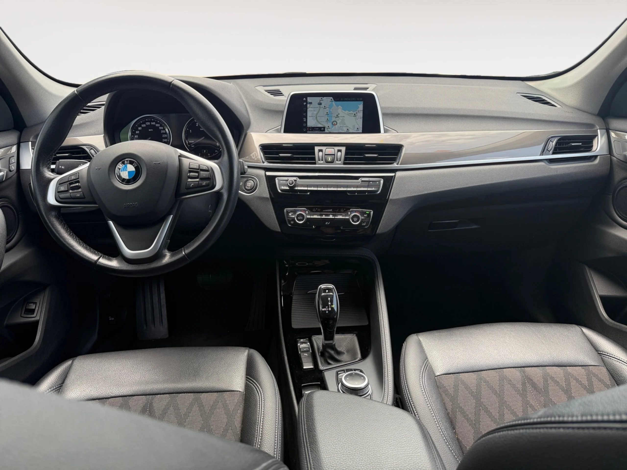 BMW X1 SDRIVE18DA - Foto 4