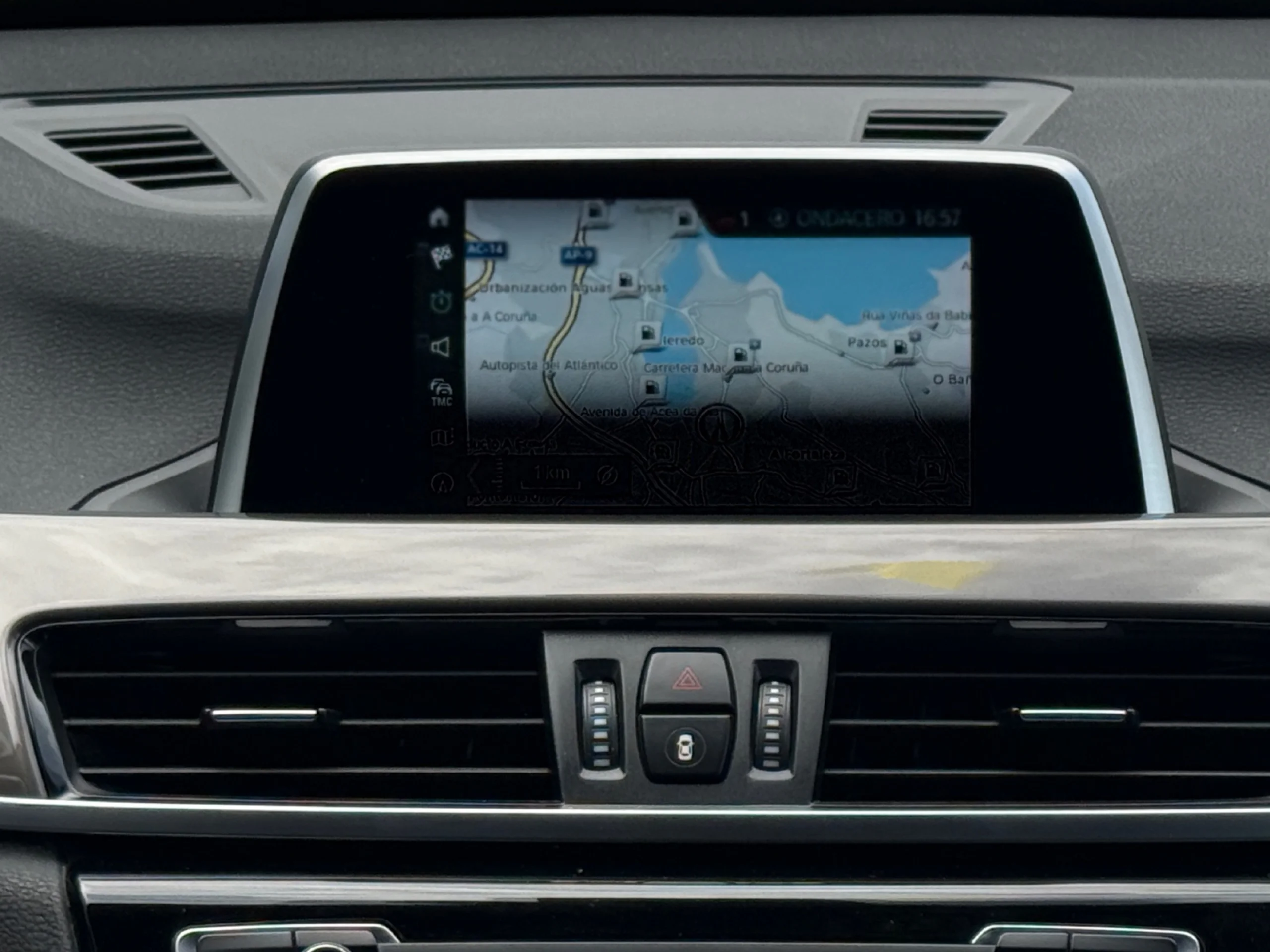 BMW X1 SDRIVE18DA - Foto 9