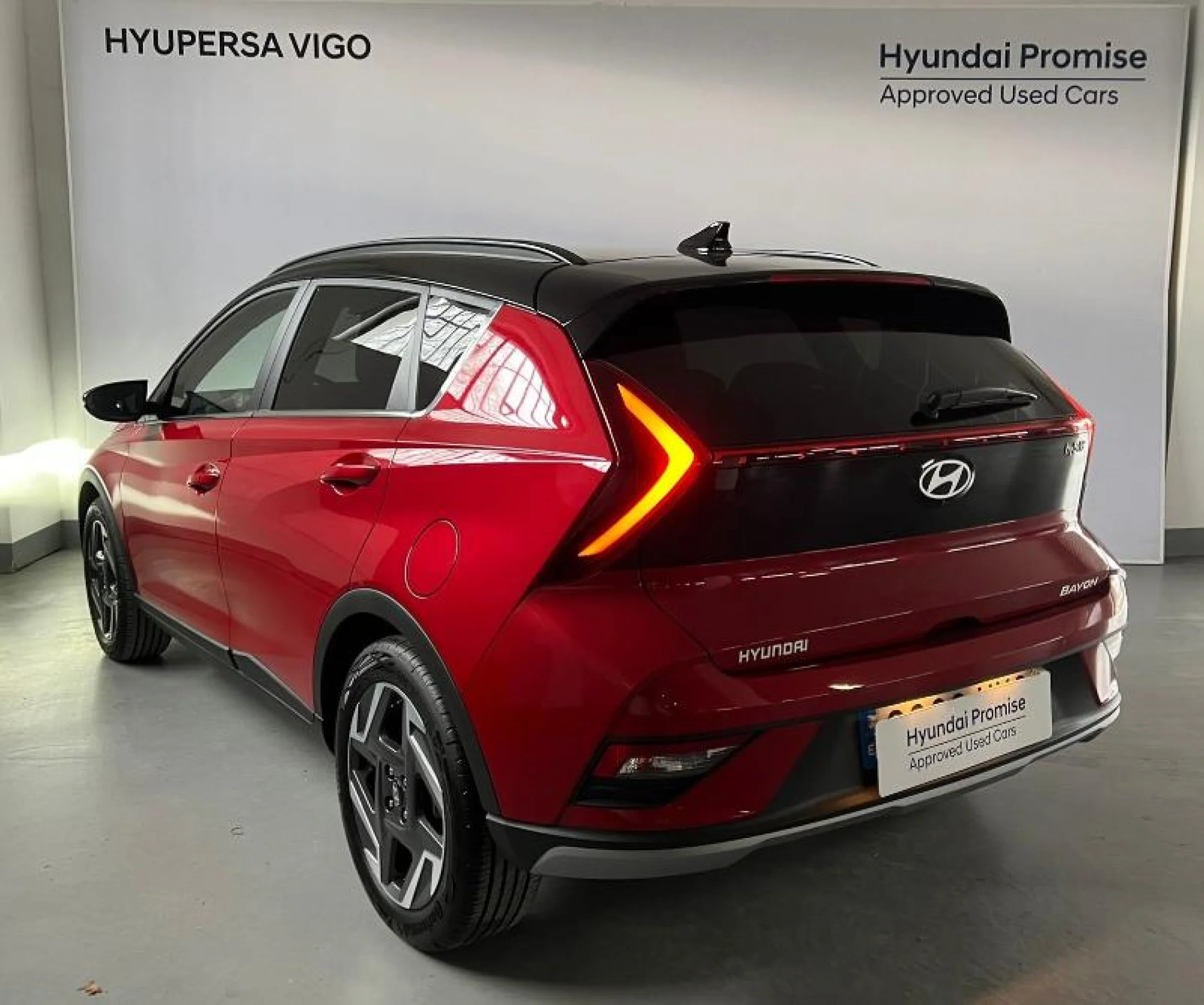 HYUNDAI BAYON 1.0 TGDI 74KW (100CV) 48V TECNO DCT - Foto 3