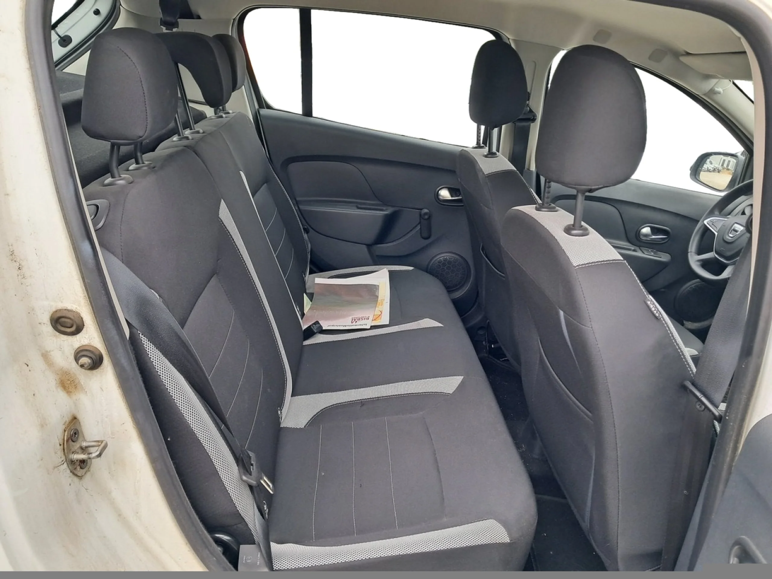 DACIA SANDERO STEPWAY ESSENTIAL TCE 66KW (90CV) - Foto 8