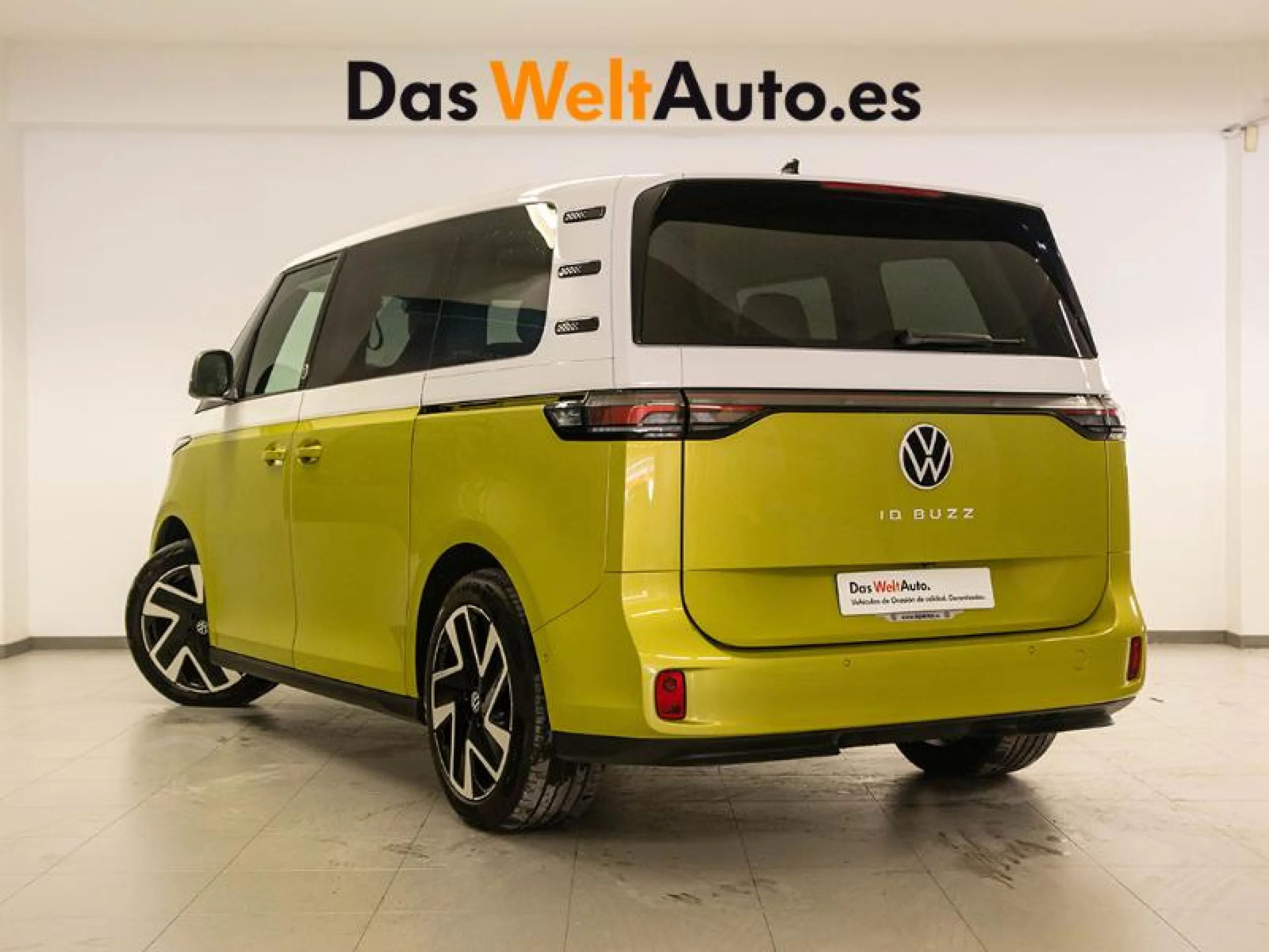 VW COMERCIALES ID. BUZZ ID. BUZZ  1ST EDITION 5 ASIENTOS BATALLA CORTA  150 KW (204 CV) 77 KWH AUT 1 VEL. - Foto 2