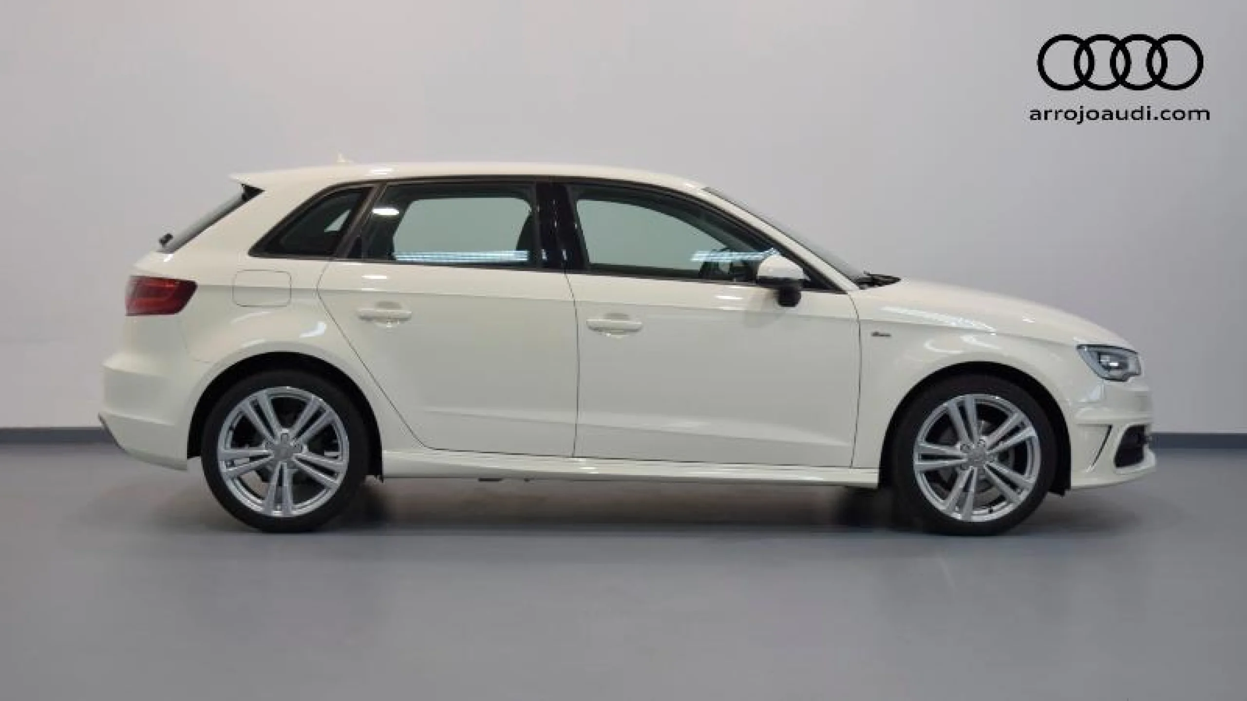 AUDI A3 SPORTBACK 1.6 TDI 110CV CLEAN ATTRACTION - Foto 3