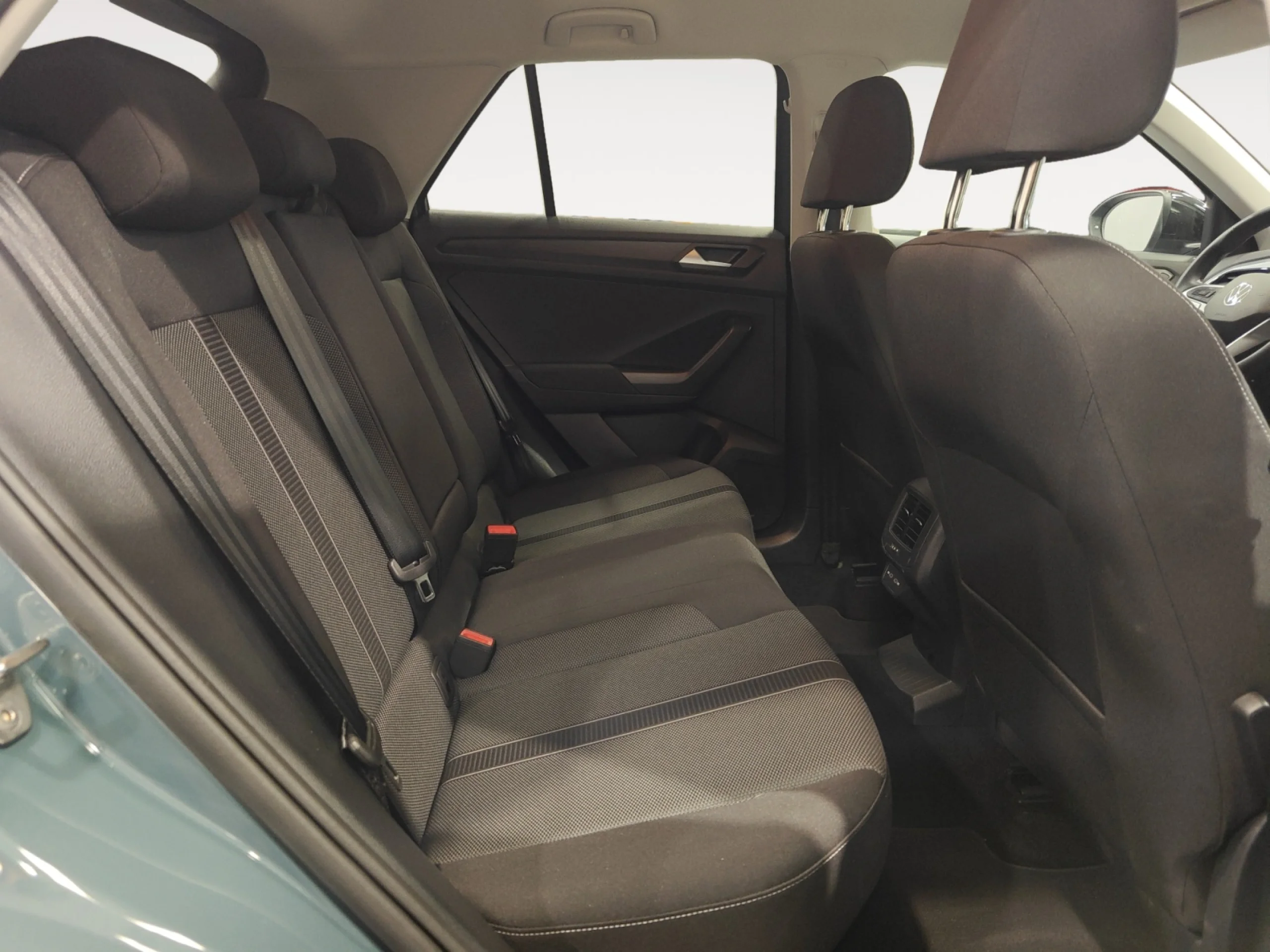 VOLKSWAGEN T ROC DARK 2.0 TDI 110KW (150CV) DSG - Foto 6