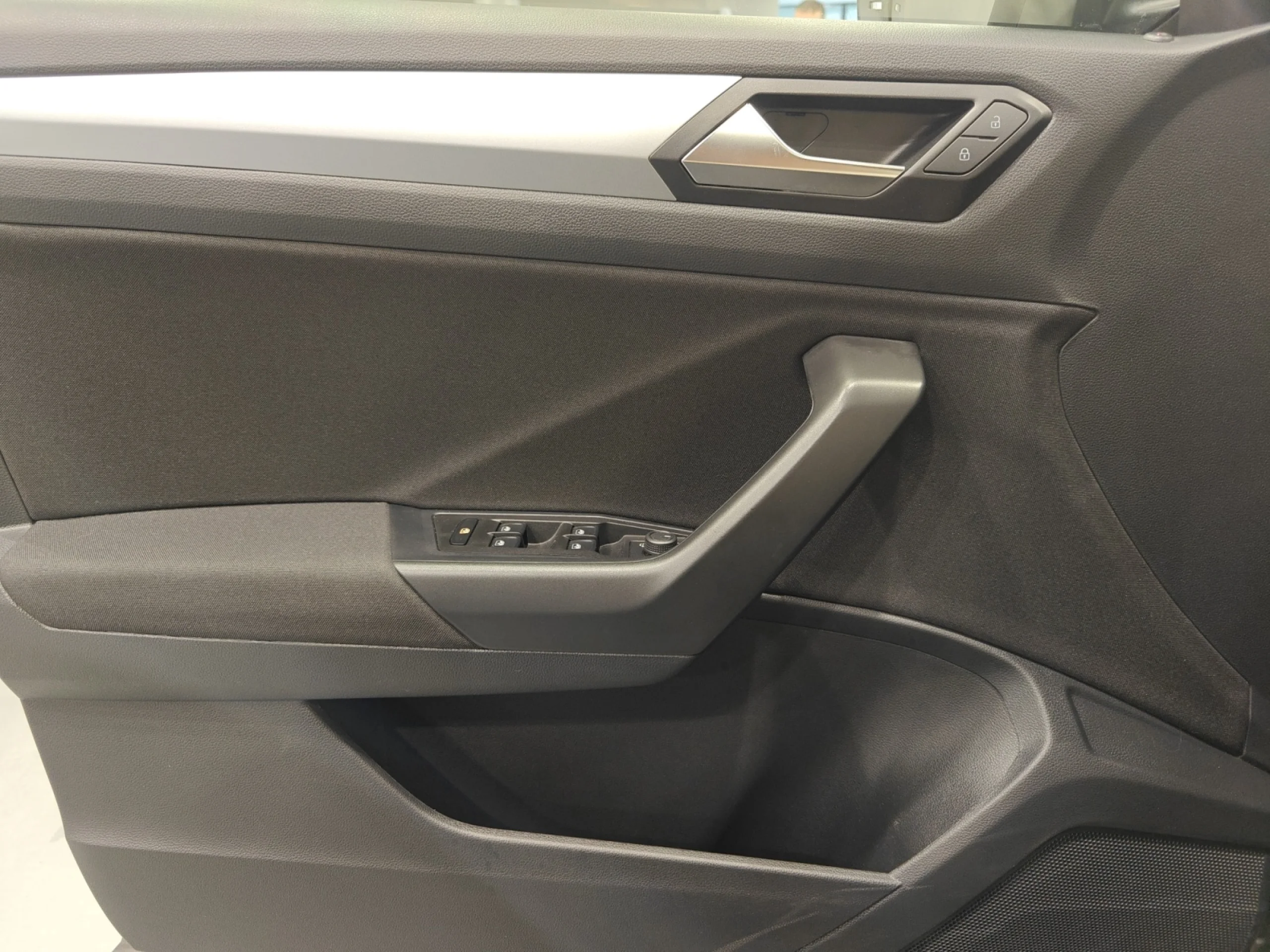 VOLKSWAGEN T ROC DARK 2.0 TDI 110KW (150CV) DSG - Foto 13