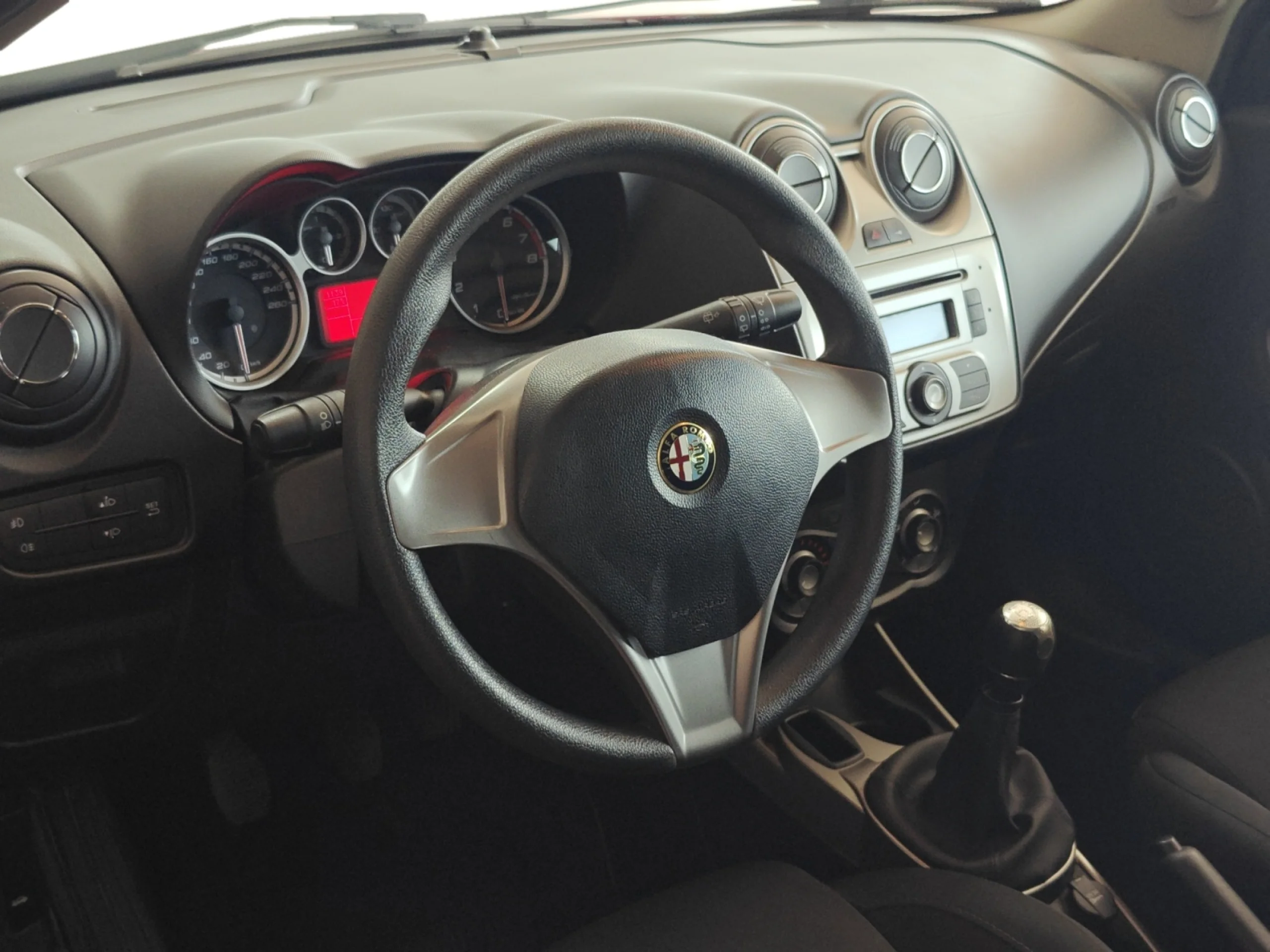 ALFA ROMEO MITO 1.4 IMPERSSION - Foto 9