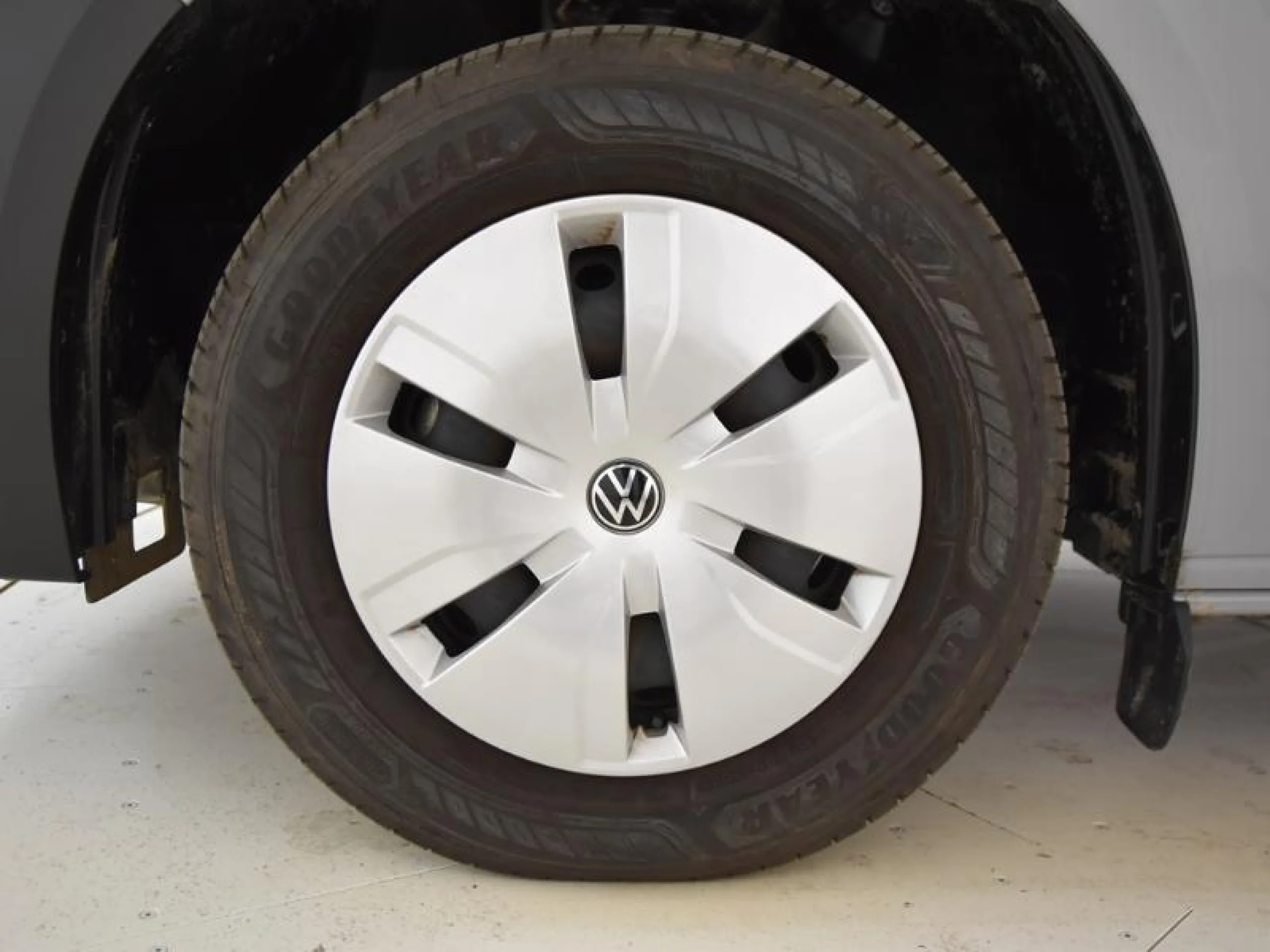 VOLKSWAGEN CARAVELLE CORTA 2.0 TDI 81 KW (110 CV) 6 VE - Foto 8