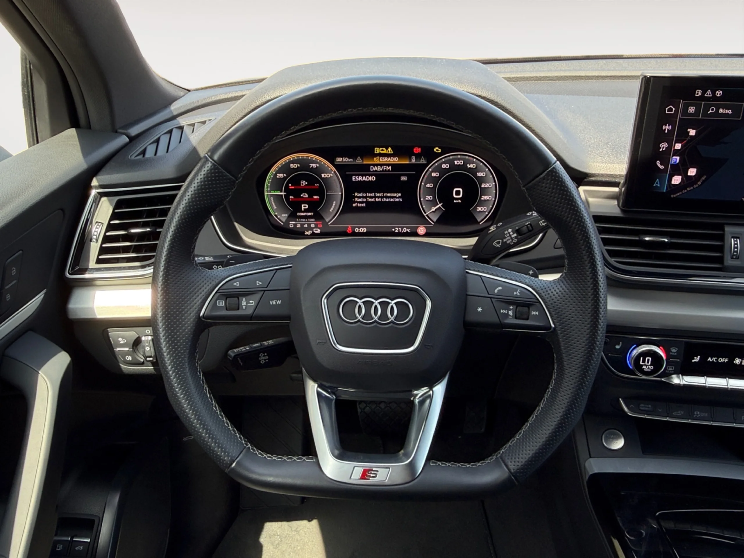 AUDI Q5 S LINE 50 TFSI E QUATTRO ULTRA - Foto 11