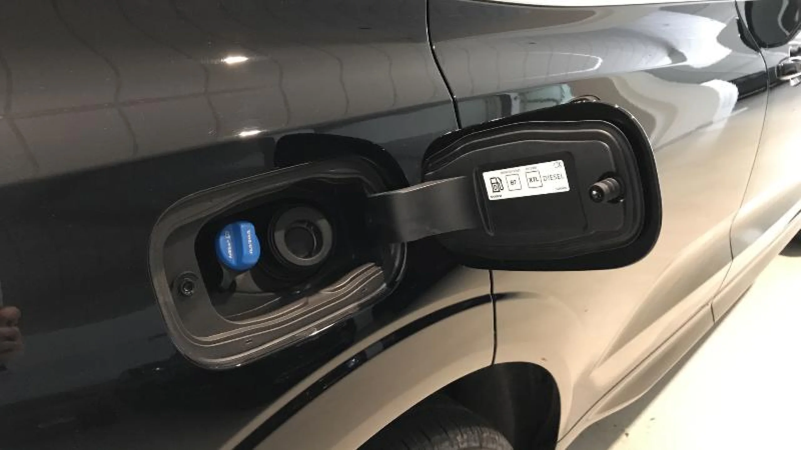 VOLVO XC60 2.0 B4 D CORE AUTO - Foto 20