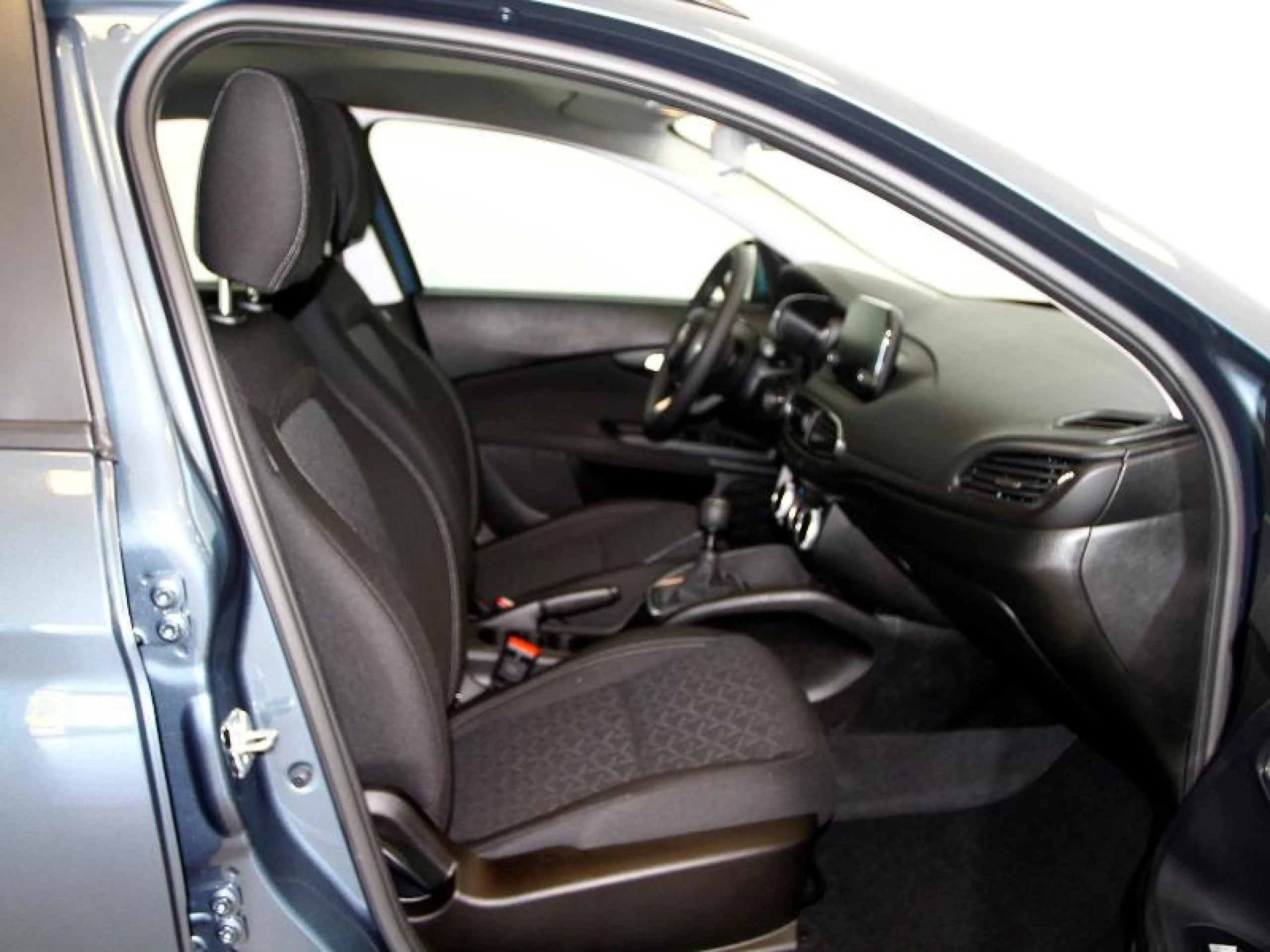 FIAT TIPO CITY CROSS 1.6 96KW (130CV) - Foto 5