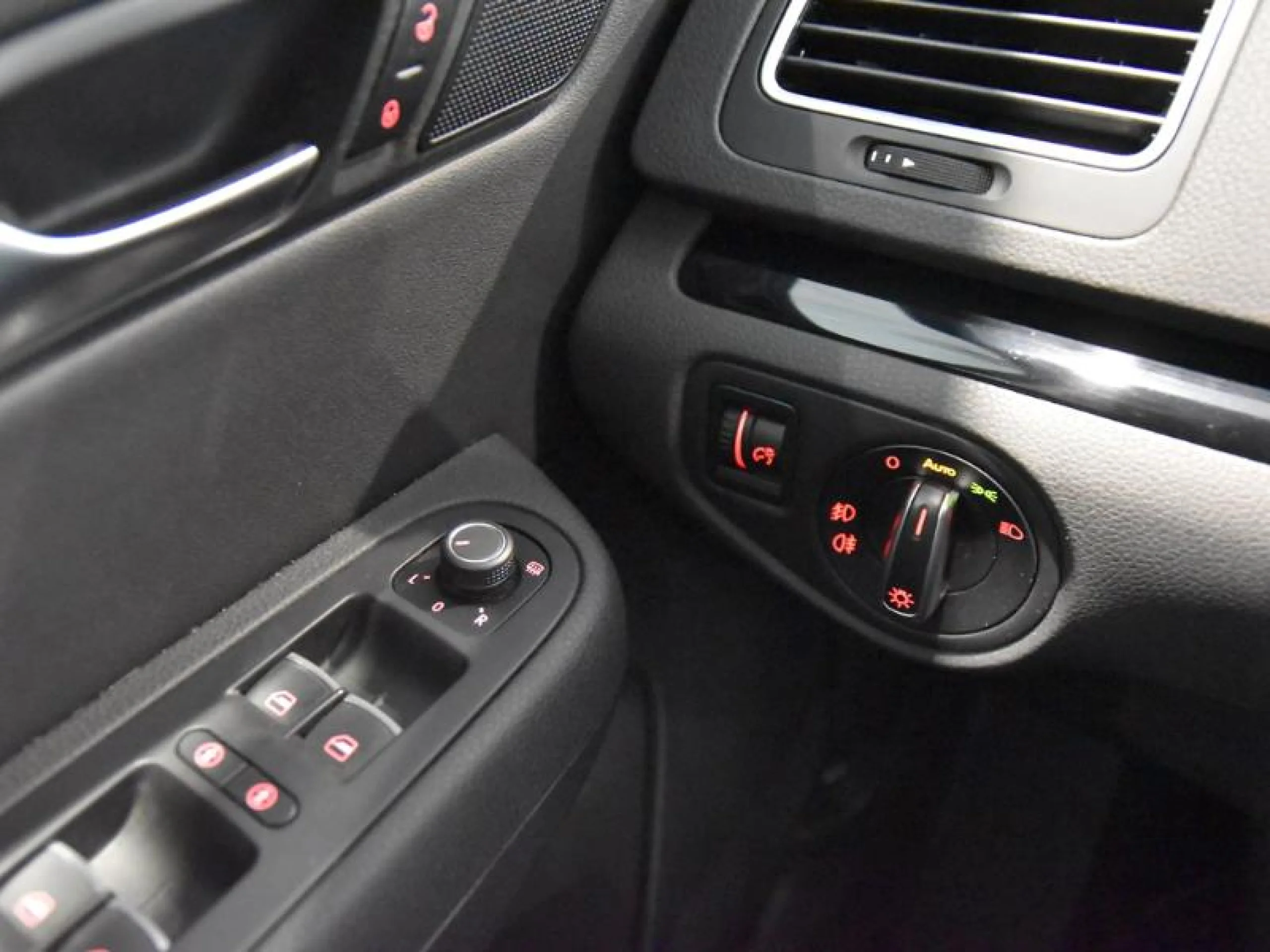 VOLKSWAGEN SHARAN SPORT 2.0 TDI 130KW (177CV) DSG - Foto 21