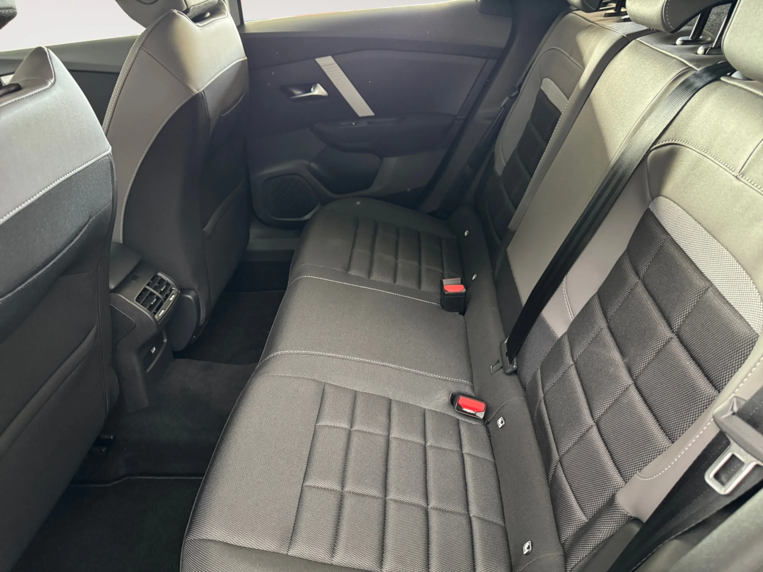 CITROEN C4 HYBRID 145 Ë DCS6 BUSINESS EDITION - Foto 10