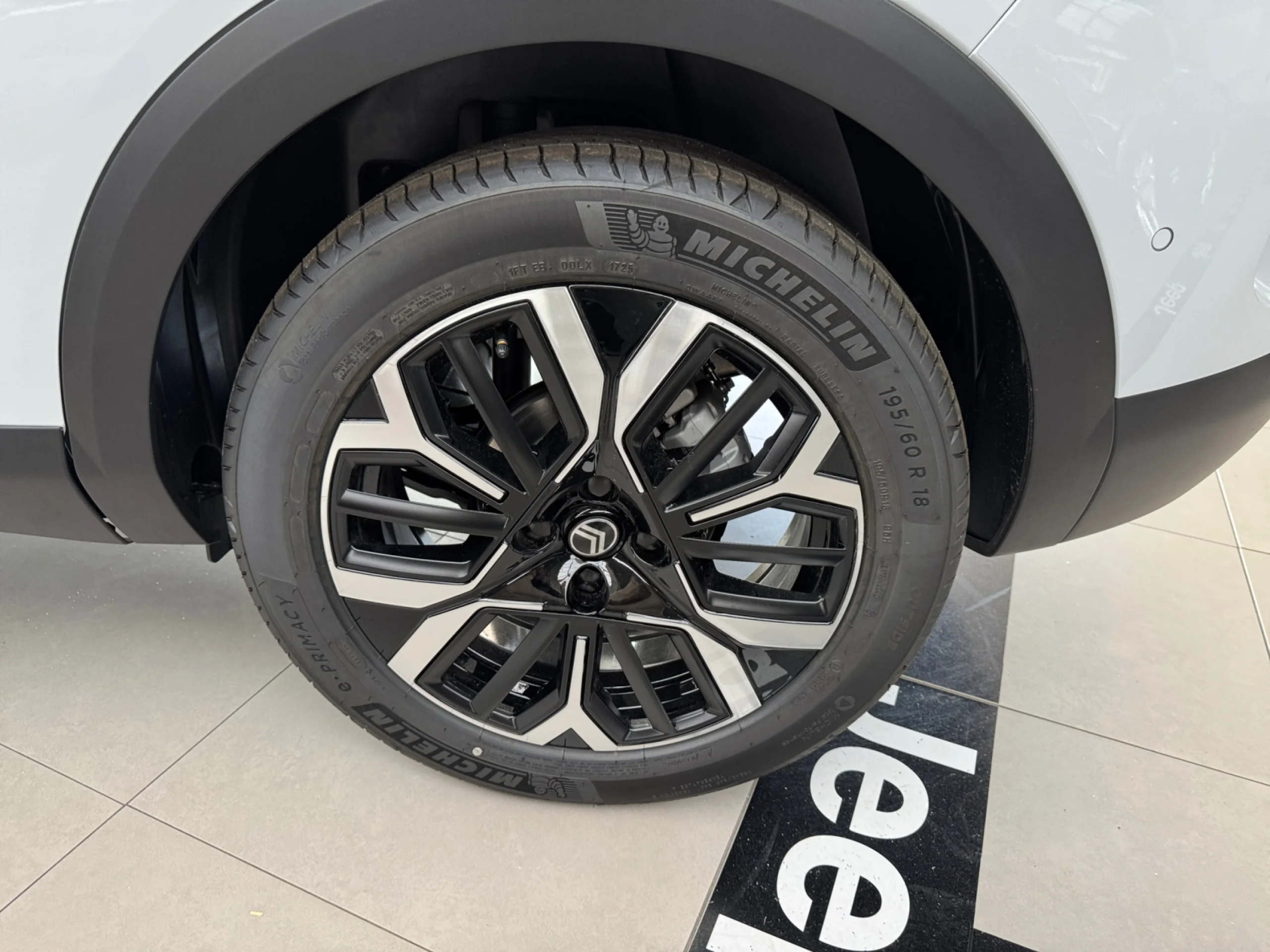 CITROEN C4 HYBRID 145 Ë DCS6 BUSINESS EDITION - Foto 13