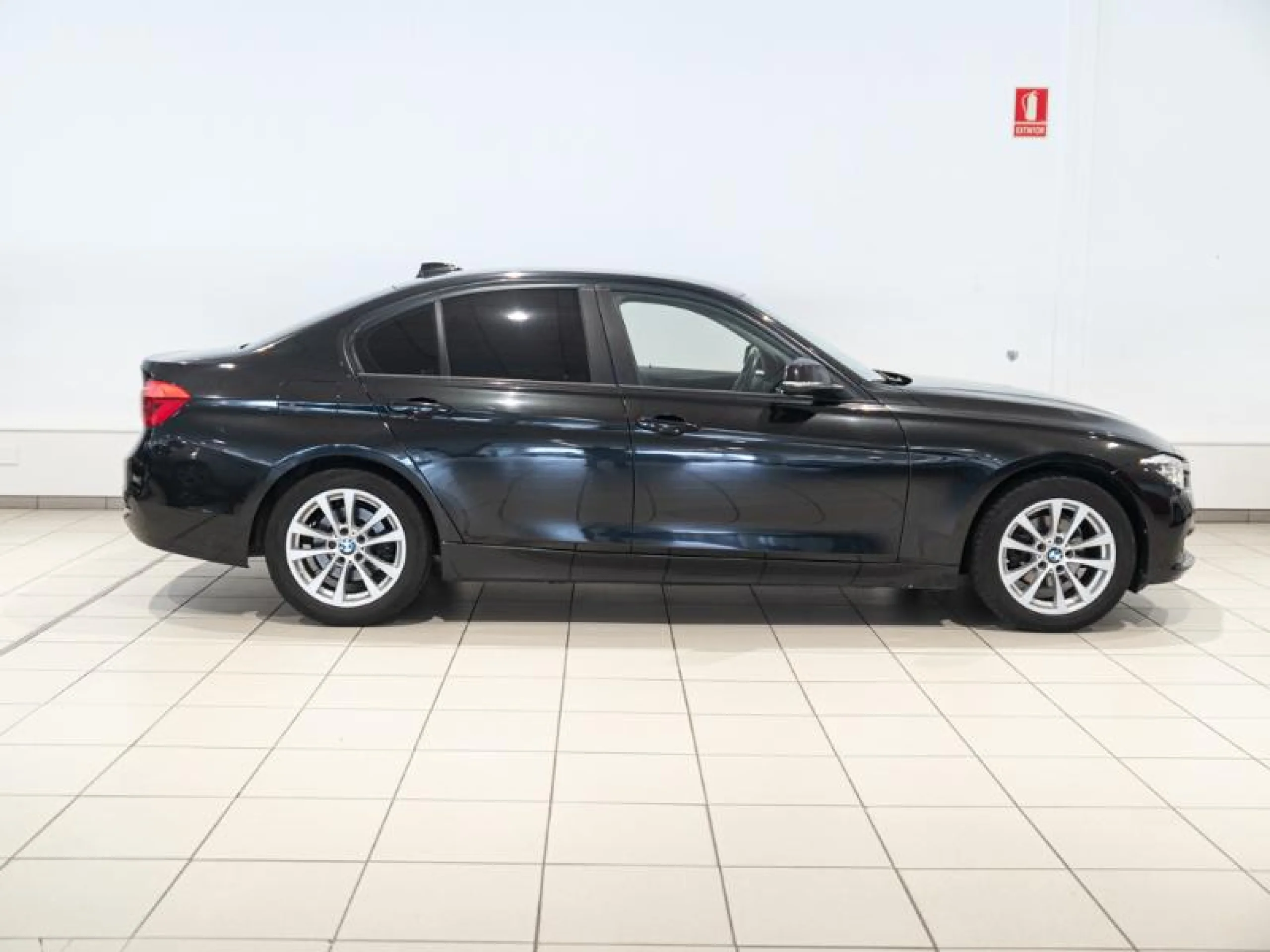 BMW SERIE 3 318D - Foto 3