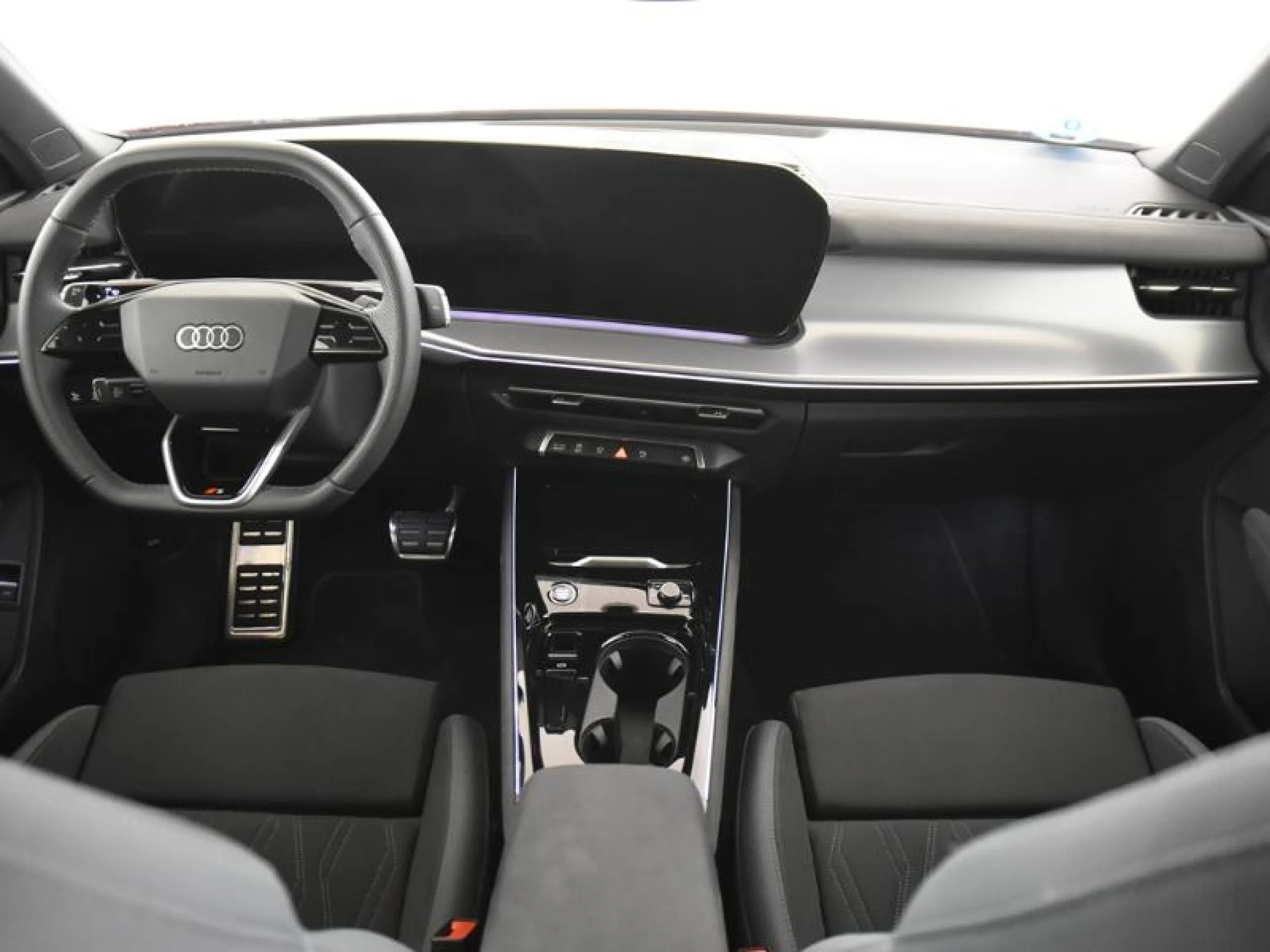 AUDI Q3 SPORTBACK BLACK LINE E HYBRID 200 KW - Foto 4