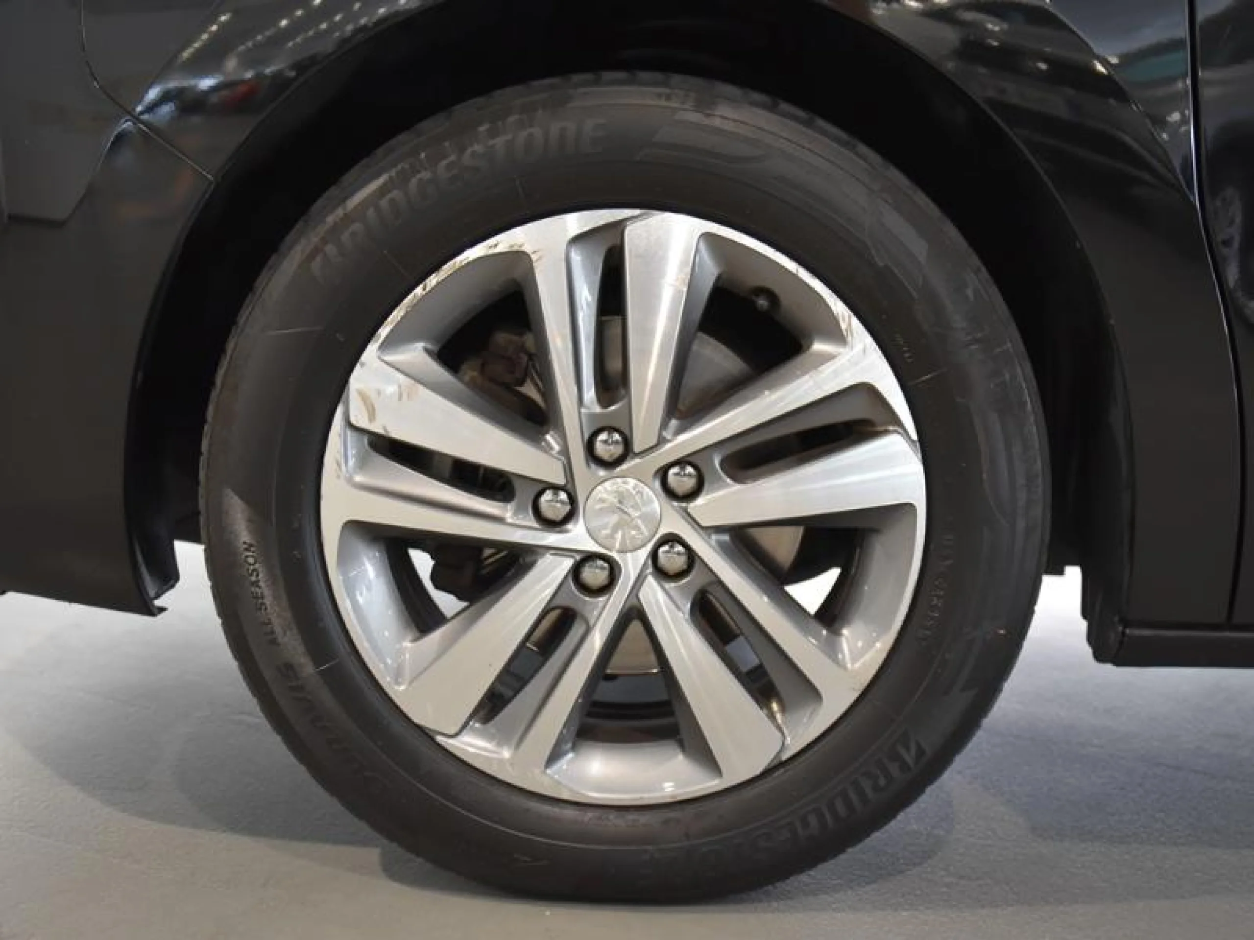 PEUGEOT TRAVELLER ALLURE BLUEHDI 180 S&S EAT8 LONG - Foto 8