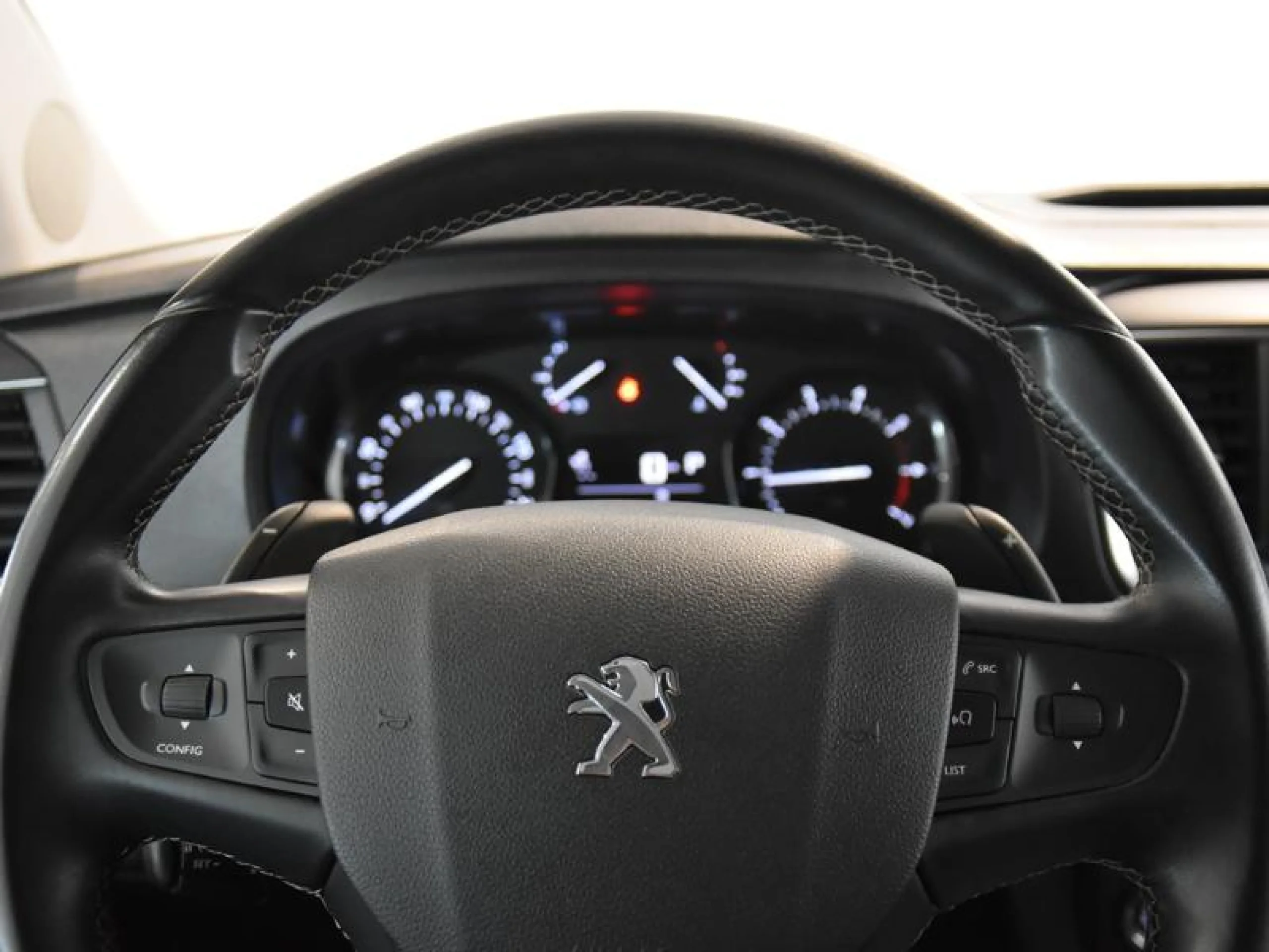 PEUGEOT TRAVELLER ALLURE BLUEHDI 180 S&S EAT8 LONG - Foto 16