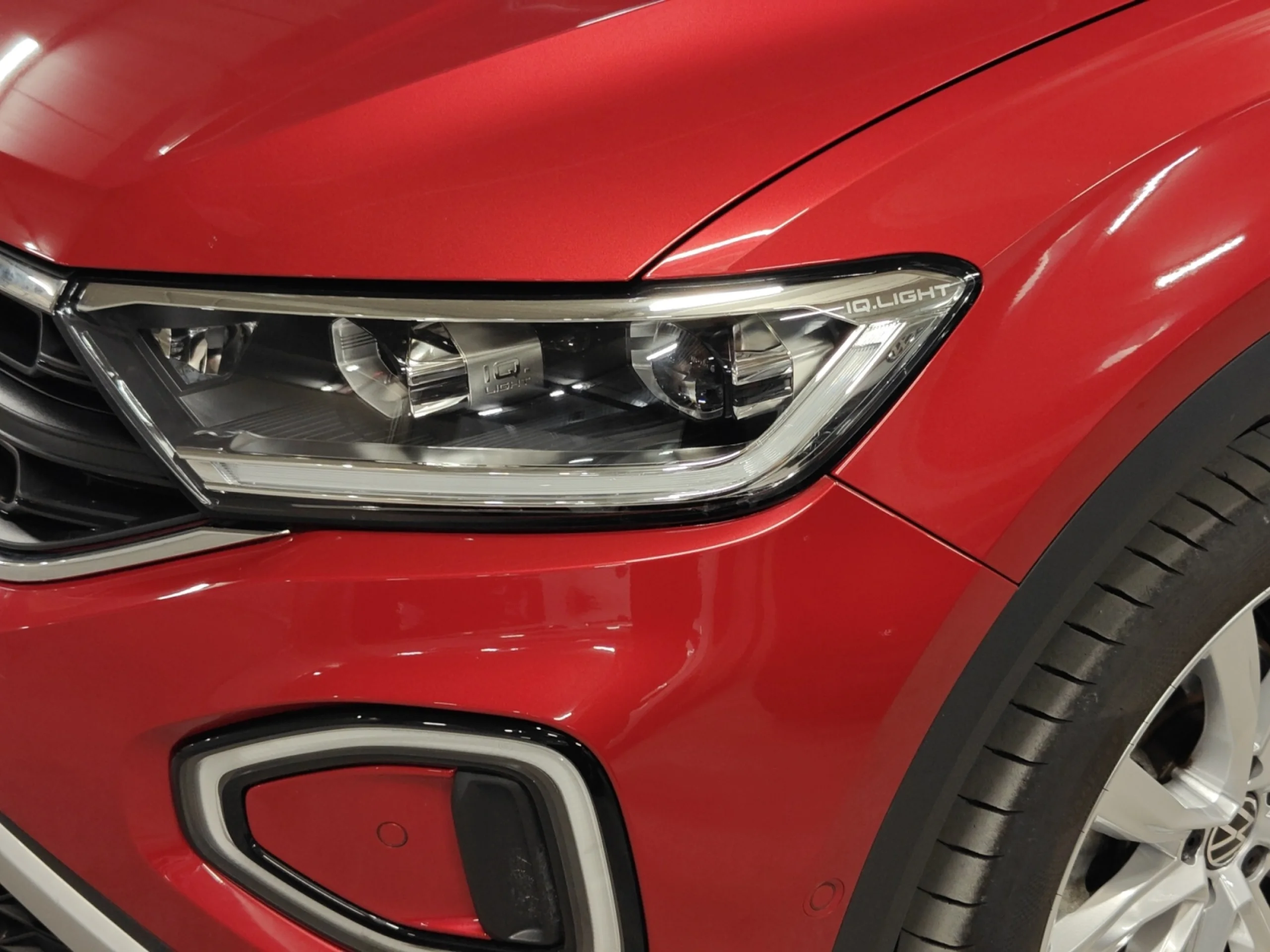 VOLKSWAGEN T ROC ··MÁS·· 1.5 TSI 110KW (150CV) DSG - Foto 22