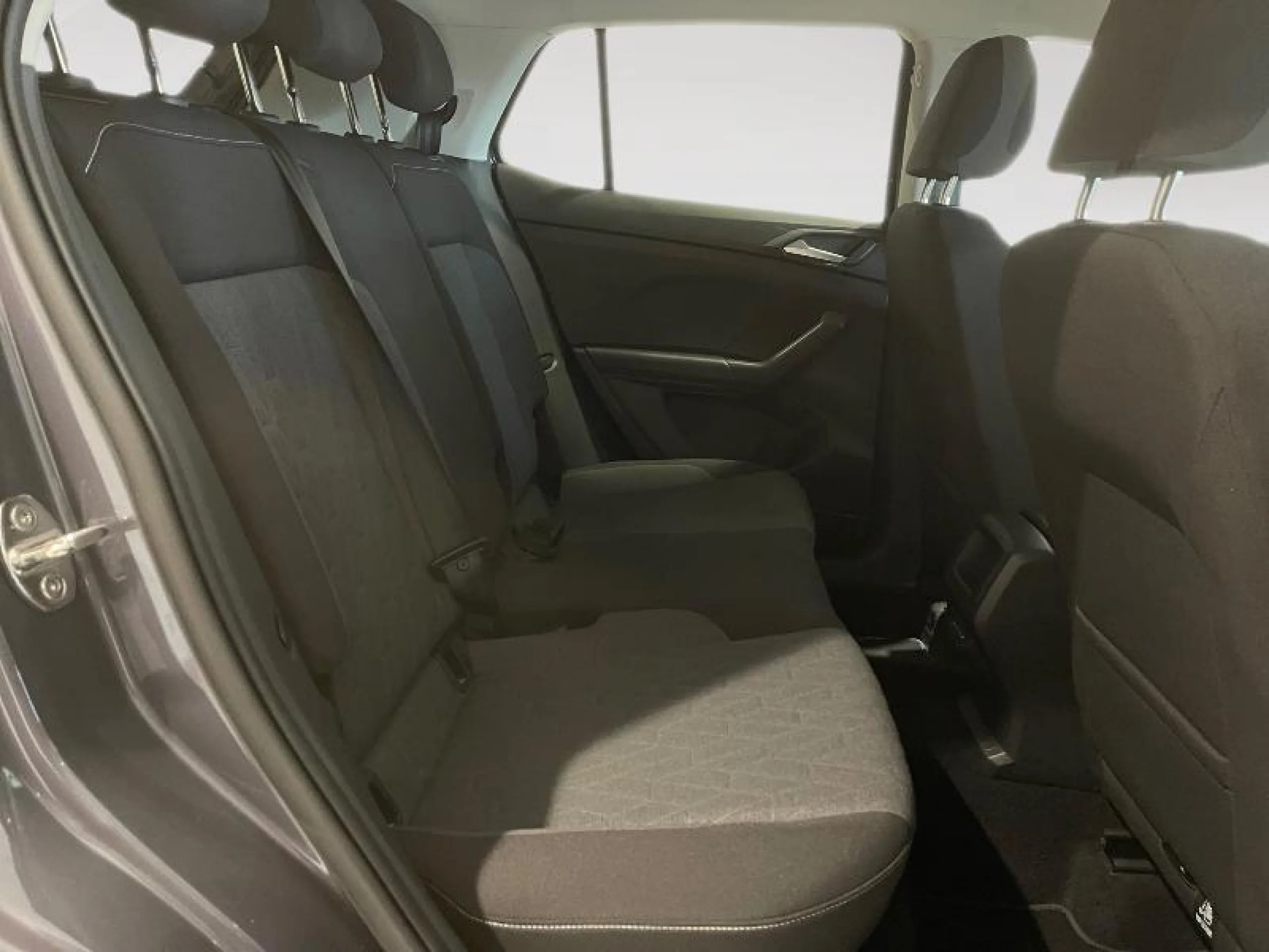 VOLKSWAGEN T CROSS ADVANCE 1.0 TSI 81KW (110CV) - Foto 6