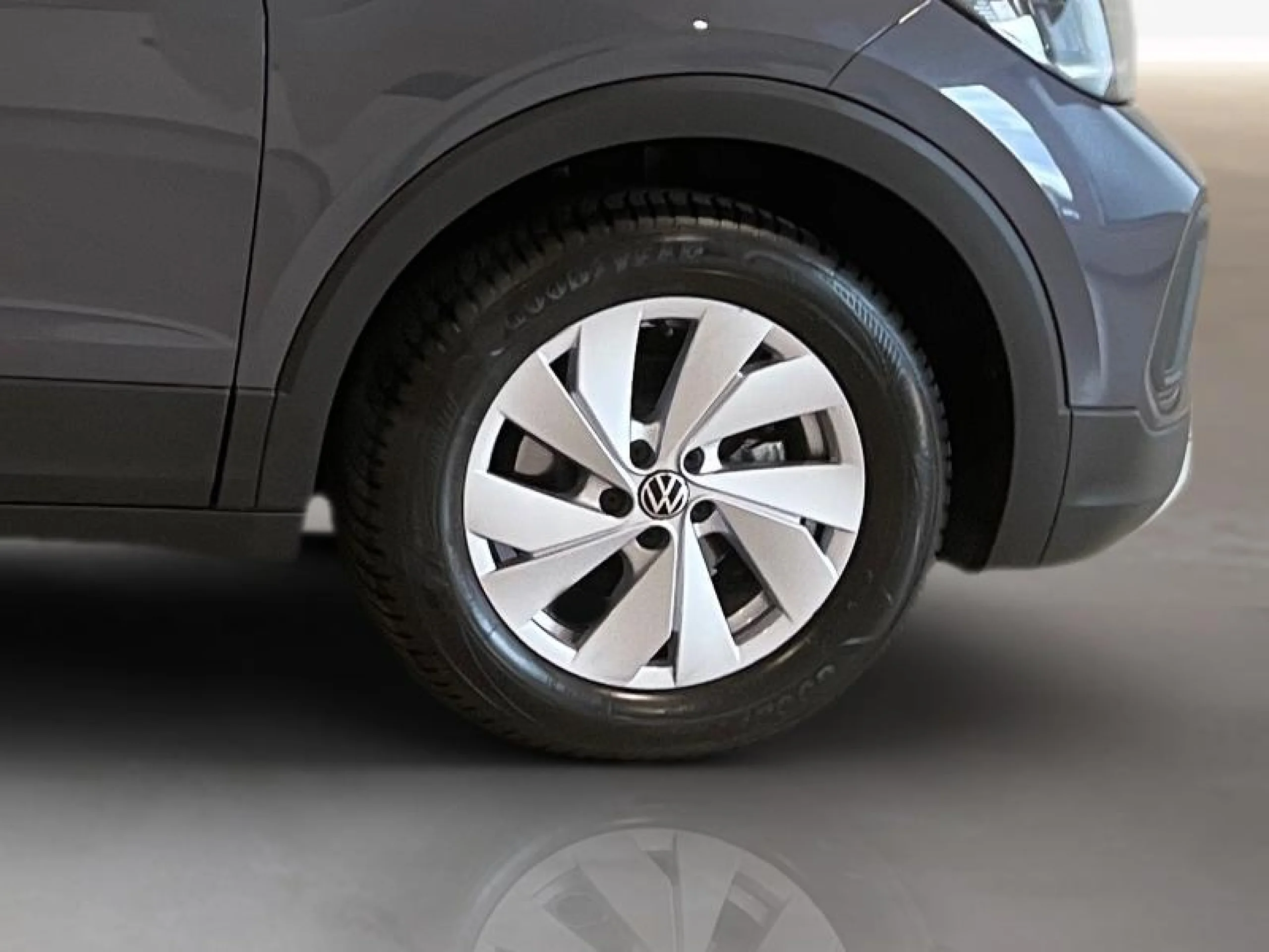 VOLKSWAGEN T CROSS ADVANCE 1.0 TSI 81KW (110CV) - Foto 8