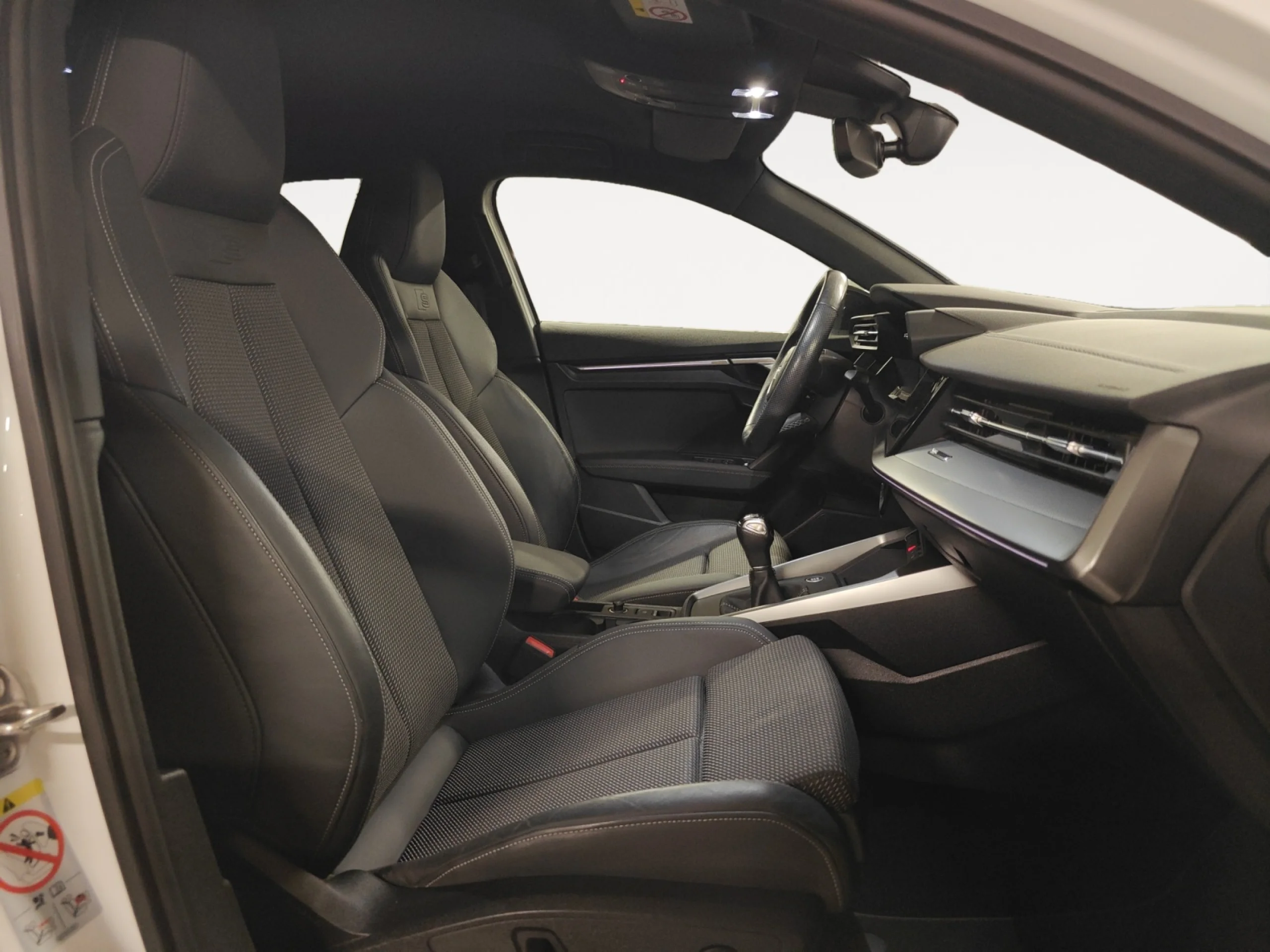 AUDI A3 SPORTBACK BLACK LINE EDIT 35 TFSI 110KW - Foto 5