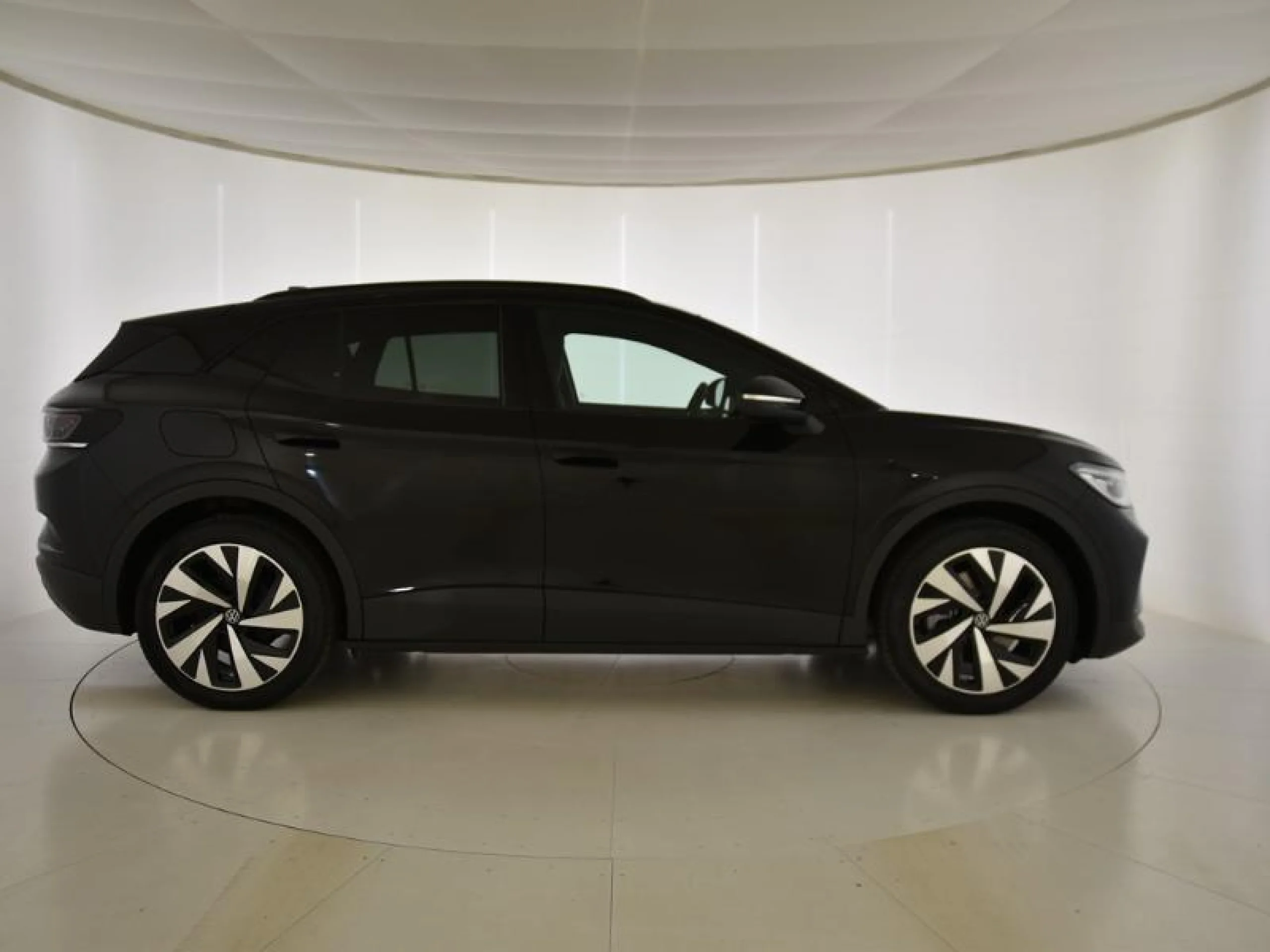 VOLKSWAGEN ID.4 ID.4 PRO BLACK   210 KW (286 CV) 79 KWH AUTOMÁTICO 1 VEL. - Foto 3