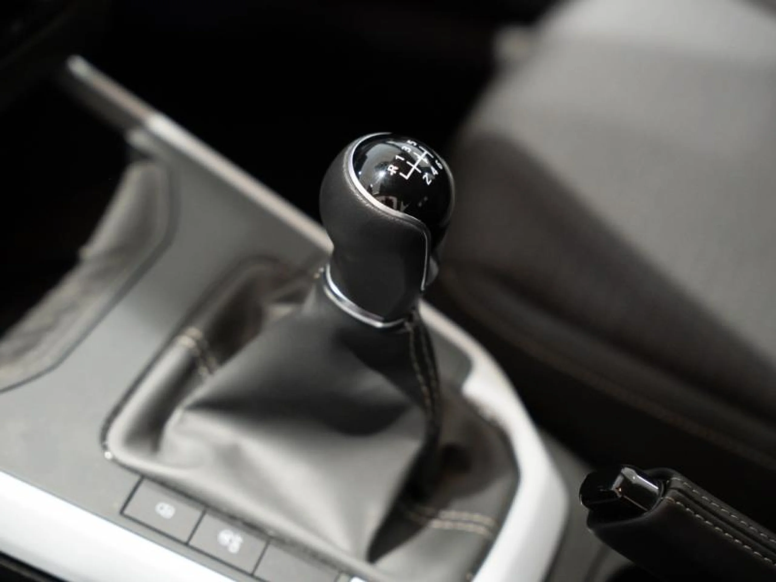 SEAT ARONA 1.0 TSI 81KW (110CV) STYLE XL - Foto 10