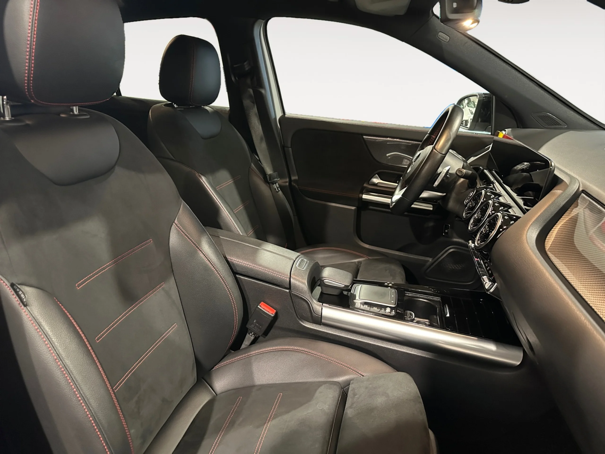 MERCEDES-BENZ GLA GLA 200 D - Foto 5