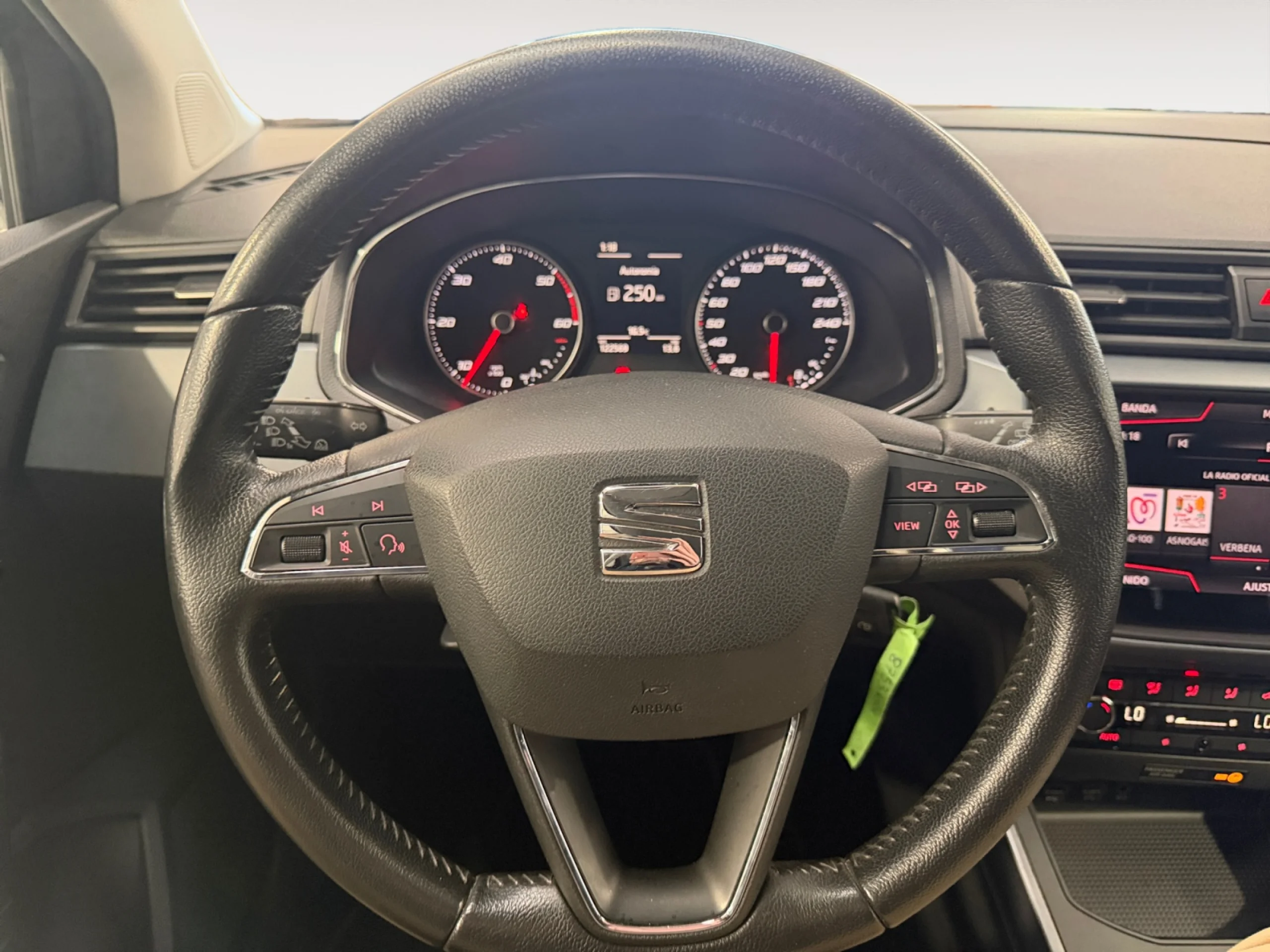 SEAT ARONA 1.6 TDI 70KW (95CV) STYLE ECOMOTIVE - Foto 11