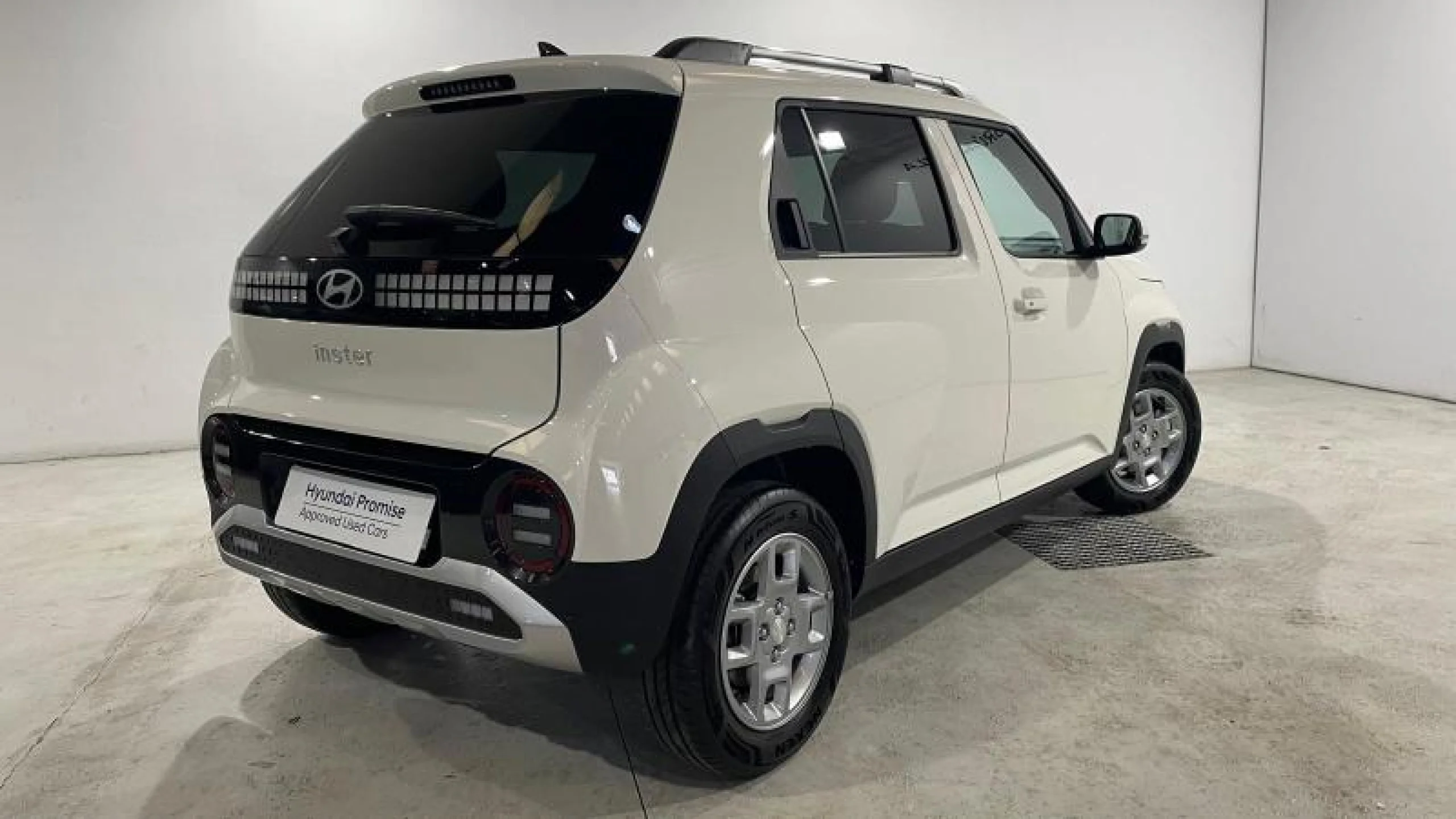 HYUNDAI INSTER 49KWH 85KW (115CV) MAXX - Foto 6