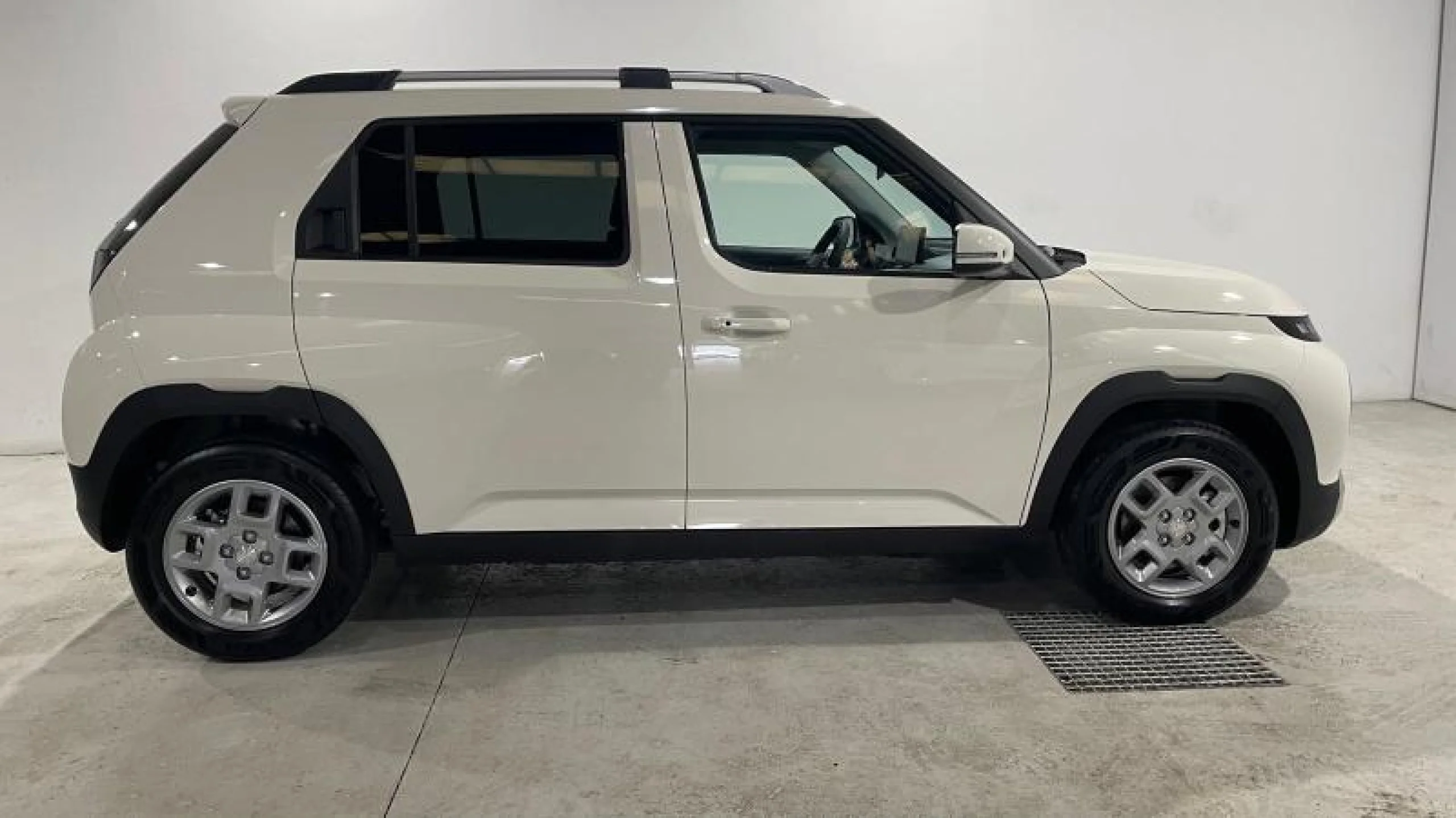 HYUNDAI INSTER 49KWH 85KW (115CV) MAXX - Foto 7