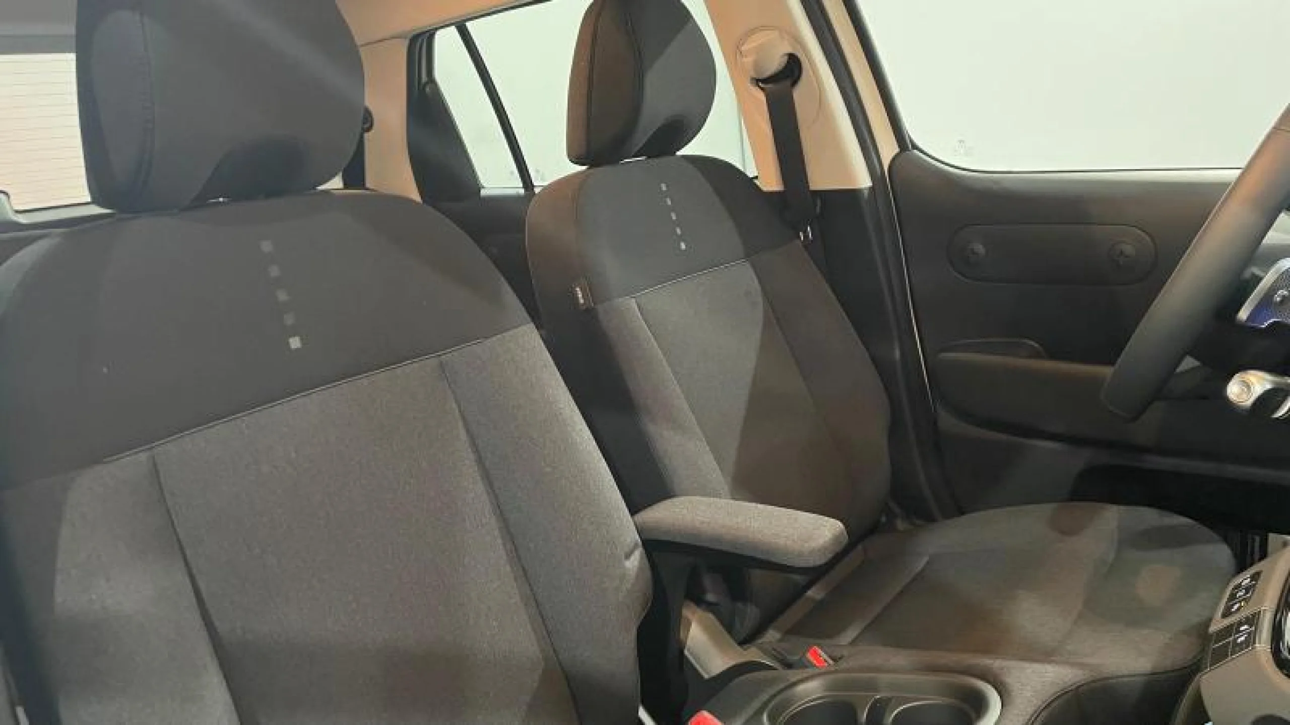 HYUNDAI INSTER 49KWH 85KW (115CV) MAXX - Foto 16