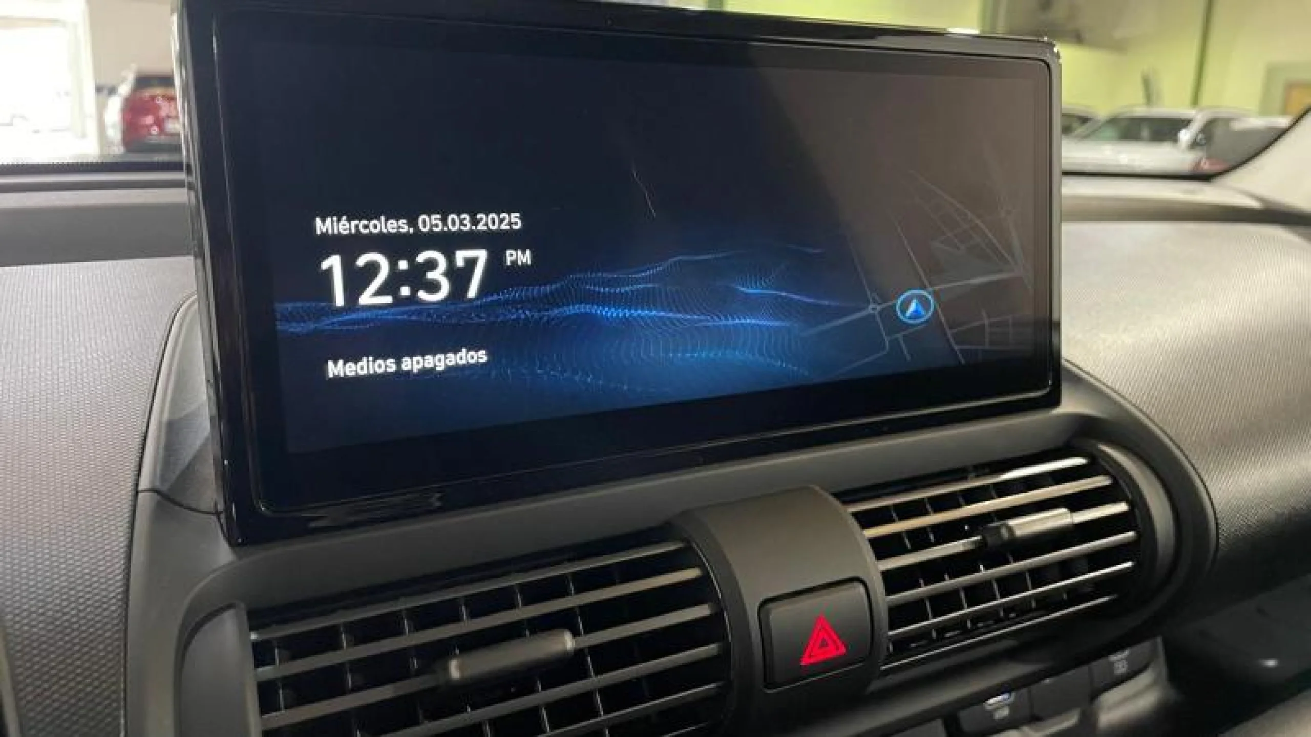 HYUNDAI INSTER 49KWH 85KW (115CV) MAXX - Foto 21