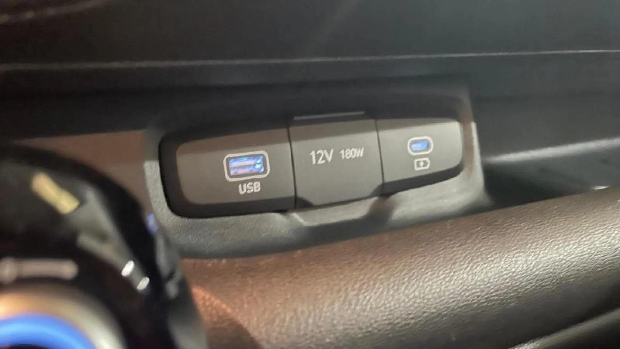 HYUNDAI INSTER 49KWH 85KW (115CV) MAXX - Foto 24