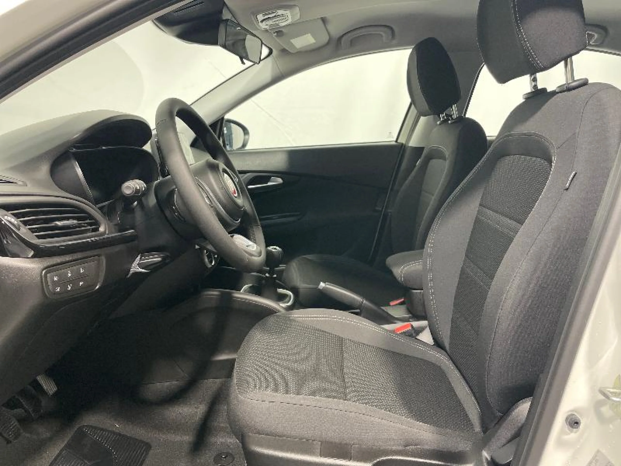 FIAT TIPO HB CITY LIFE 1.6 96KW (130CV) - Foto 6