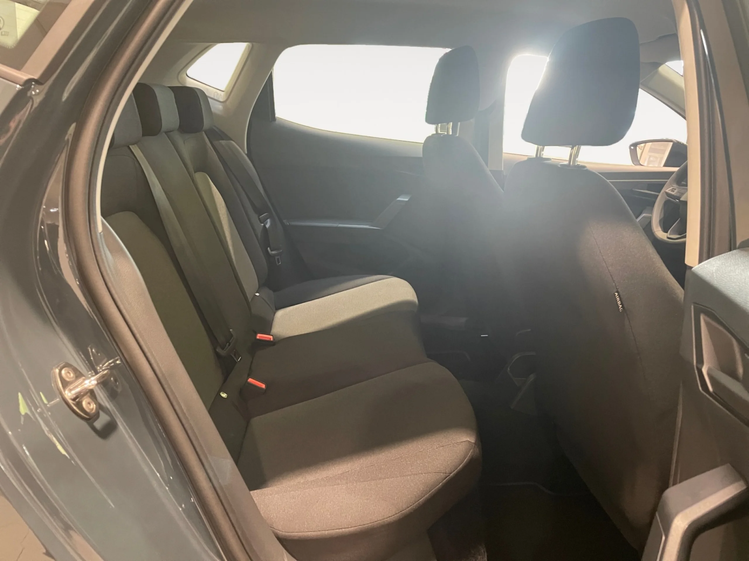 SEAT IBIZA 1.0 MPI 59KW (80CV) REFERENCE XM - Foto 6