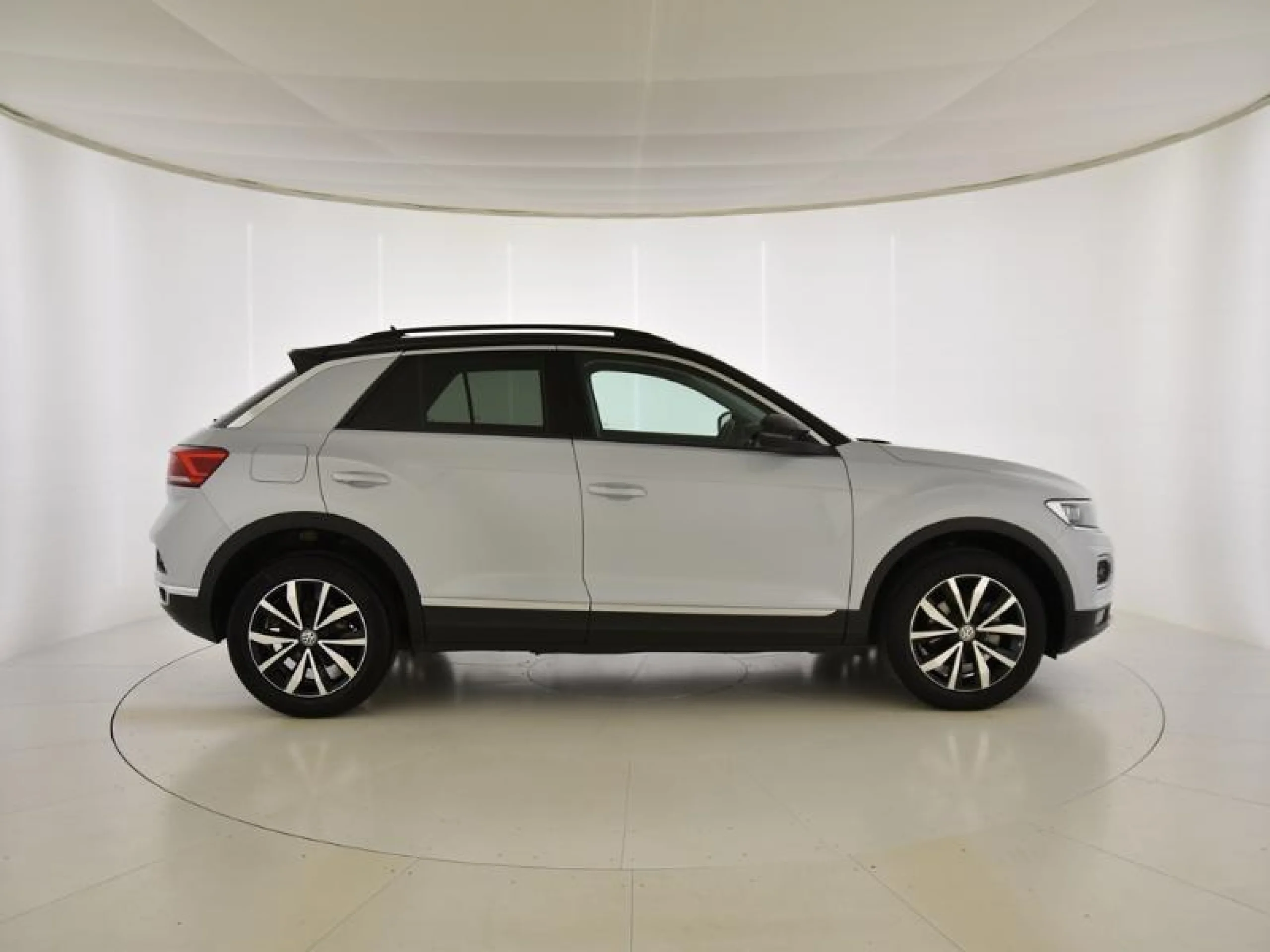 VOLKSWAGEN T ROC ADVANCE STYLE 1.0 TSI 85KW (115CV) - Foto 3
