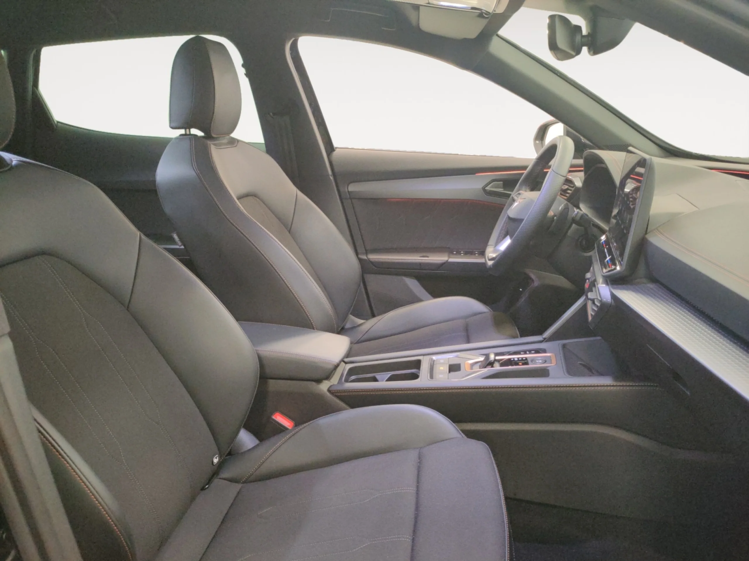 CUPRA FORMENTOR 1.5 TSI 110KW (150 CV) DSG - Foto 5