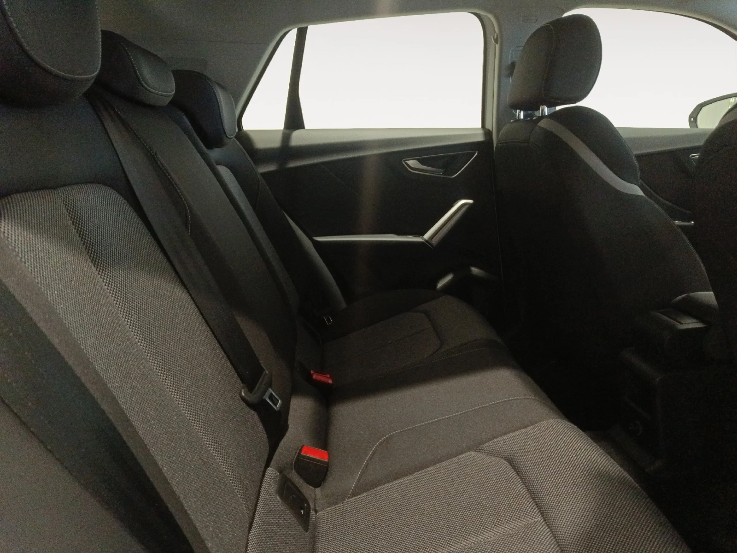 AUDI Q2 S LINE 30 TFSI 85KW (116CV) - Foto 6